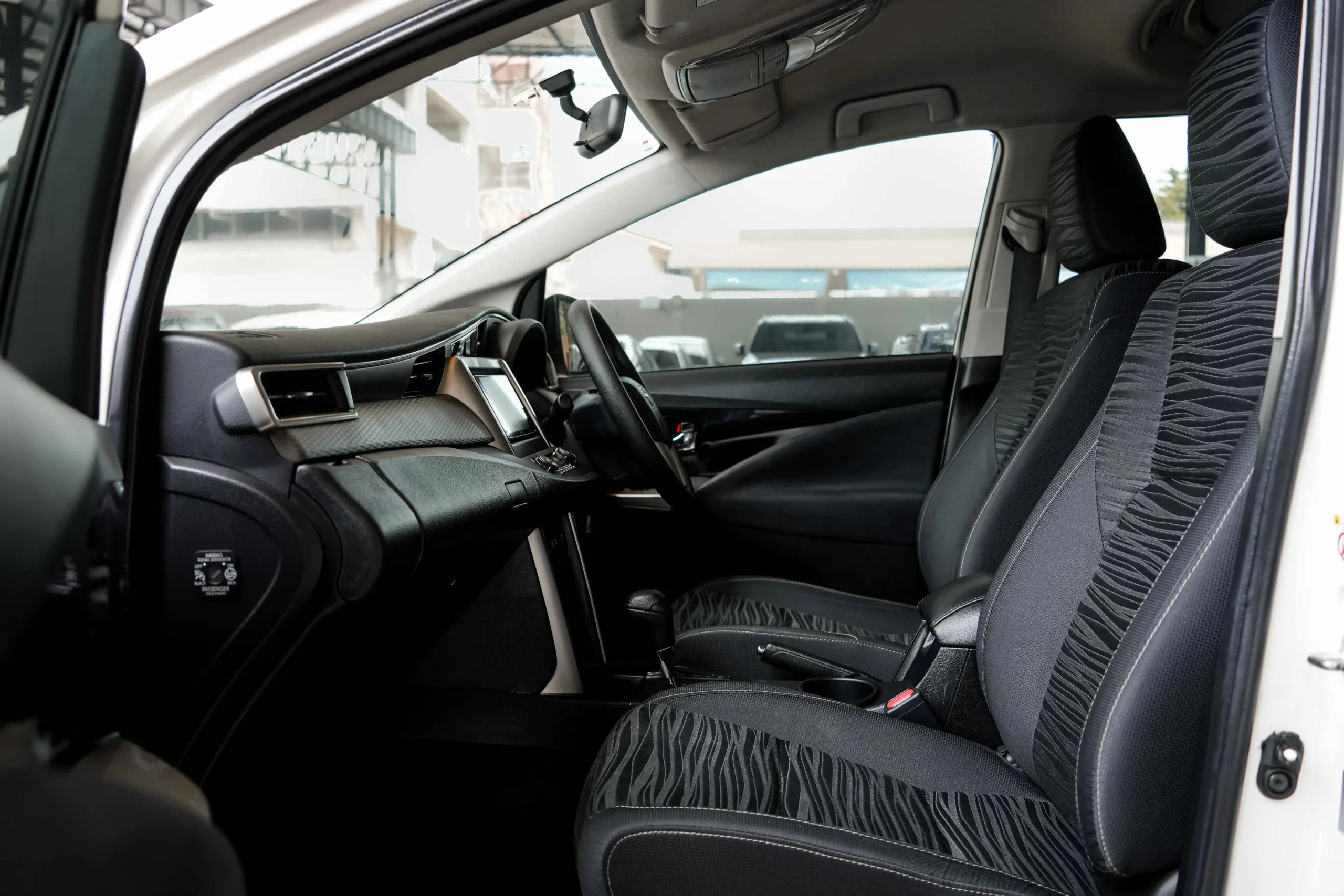 2019 Toyota INNOVA 2.8 (ปี 16-22) Crysta G Wagon #9กฒ-4497 - Image 30