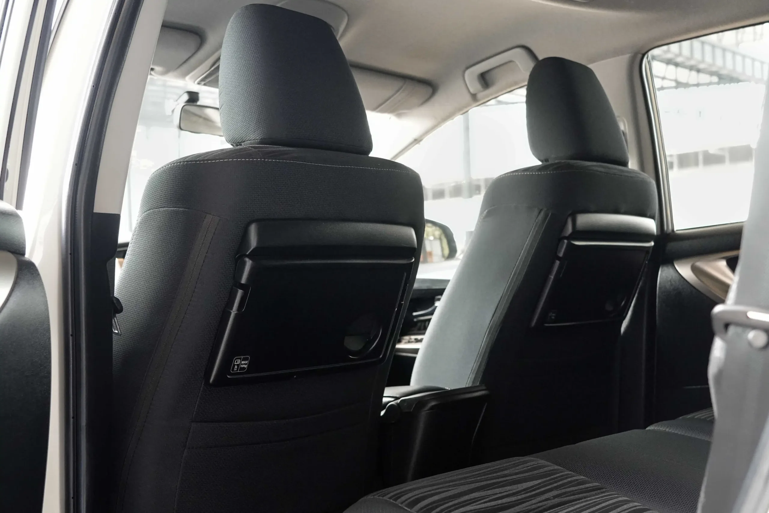 2019 Toyota INNOVA 2.8 (ปี 16-22) Crysta G Wagon #9กฒ-4497 - Image 25