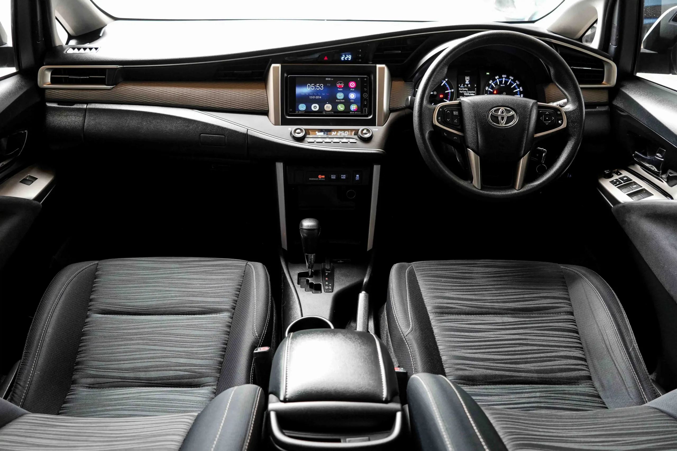 2019 Toyota INNOVA 2.8 (ปี 16-22) Crysta G Wagon #9กฒ-4497 - Image 22