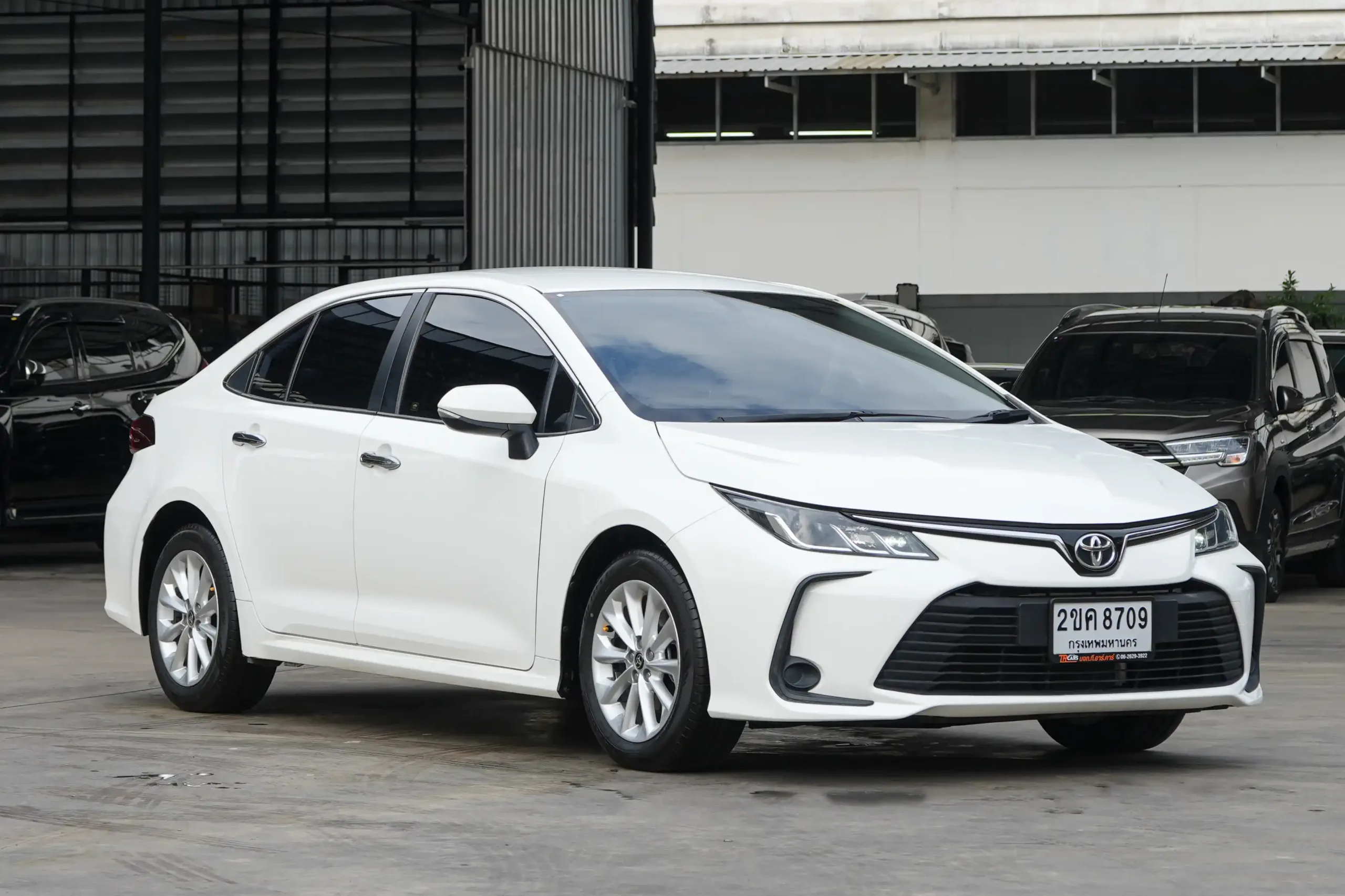2021 Toyota Corolla Altis 1.6 (ปี 19-25) G Sedan #2ขค-8709 - Image 3