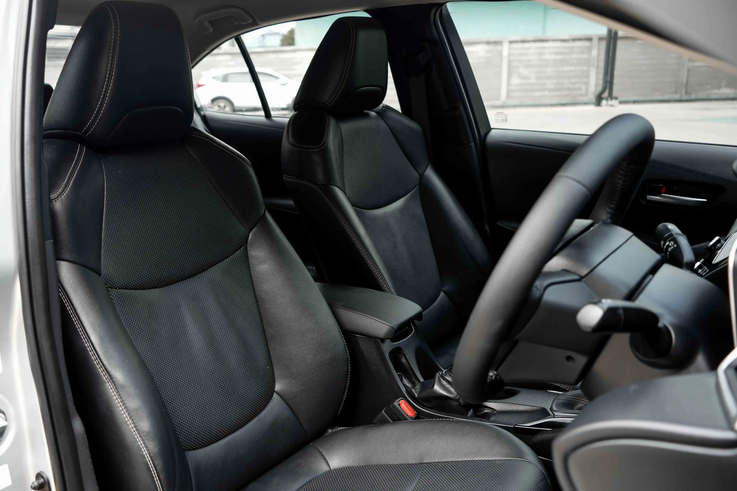 2022 Toyota Corolla Altis 1.6 (ปี 19-25) G Sedan #2ขย-8375 - Image 17