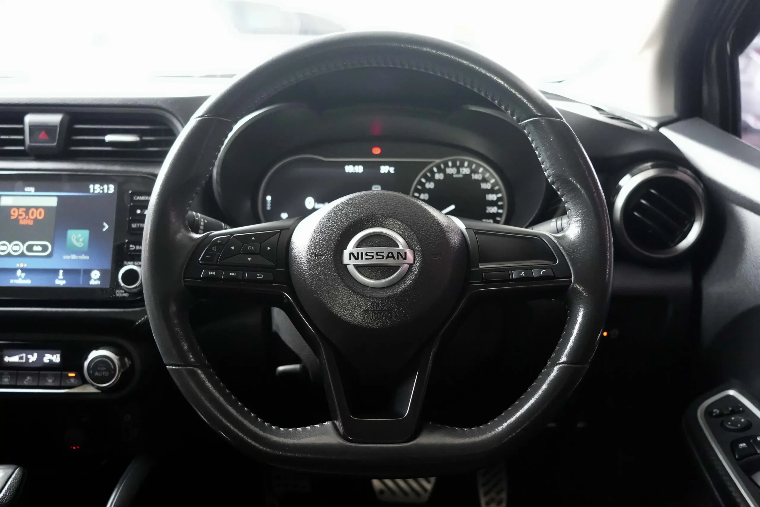 2022 Nissan ALMERA 1.0 (ปี 19-25) V Sportech Sedan #2ขฮ-7418 - Image 28