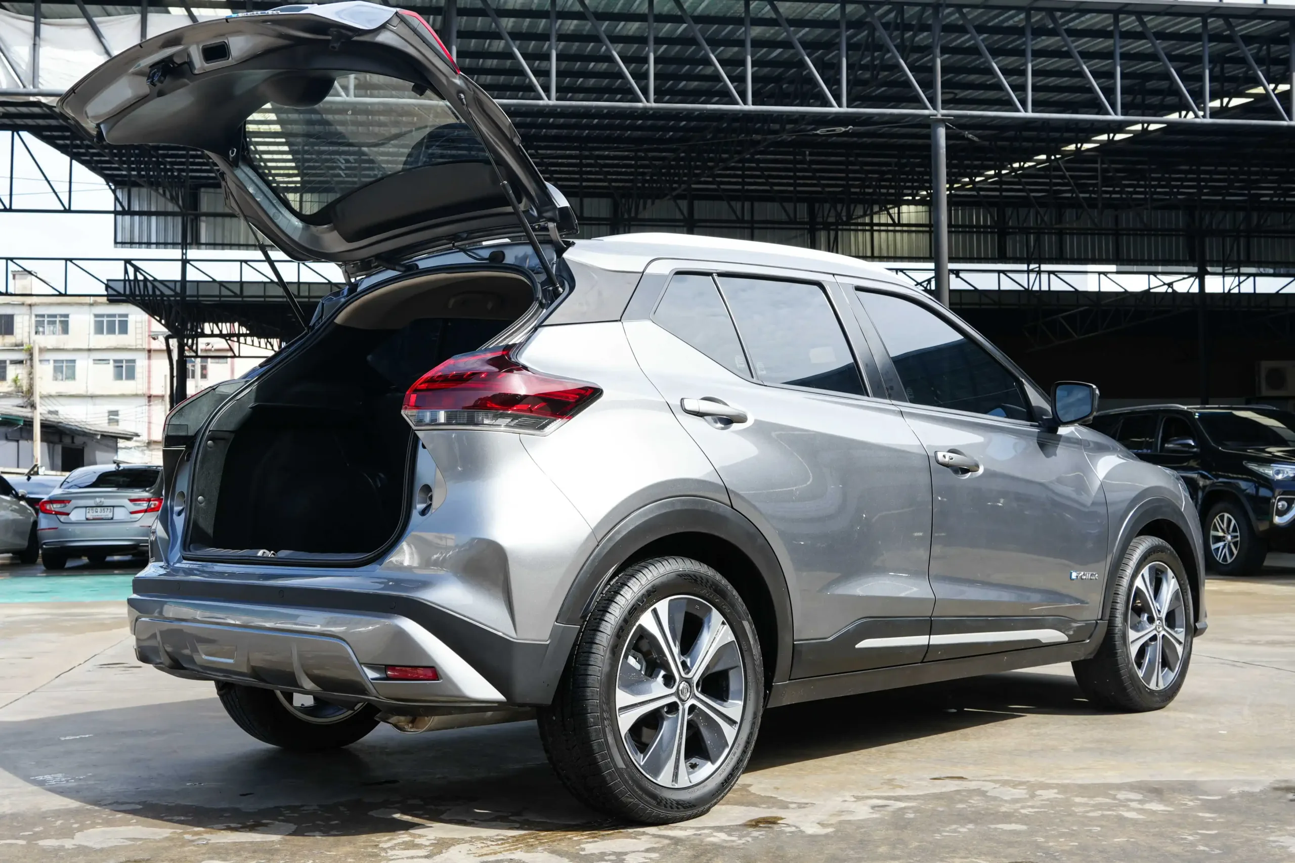 2023 Nissan Kicks 1.2 (ปี 20-26) V SUV #4ขย-3417 - Image 9