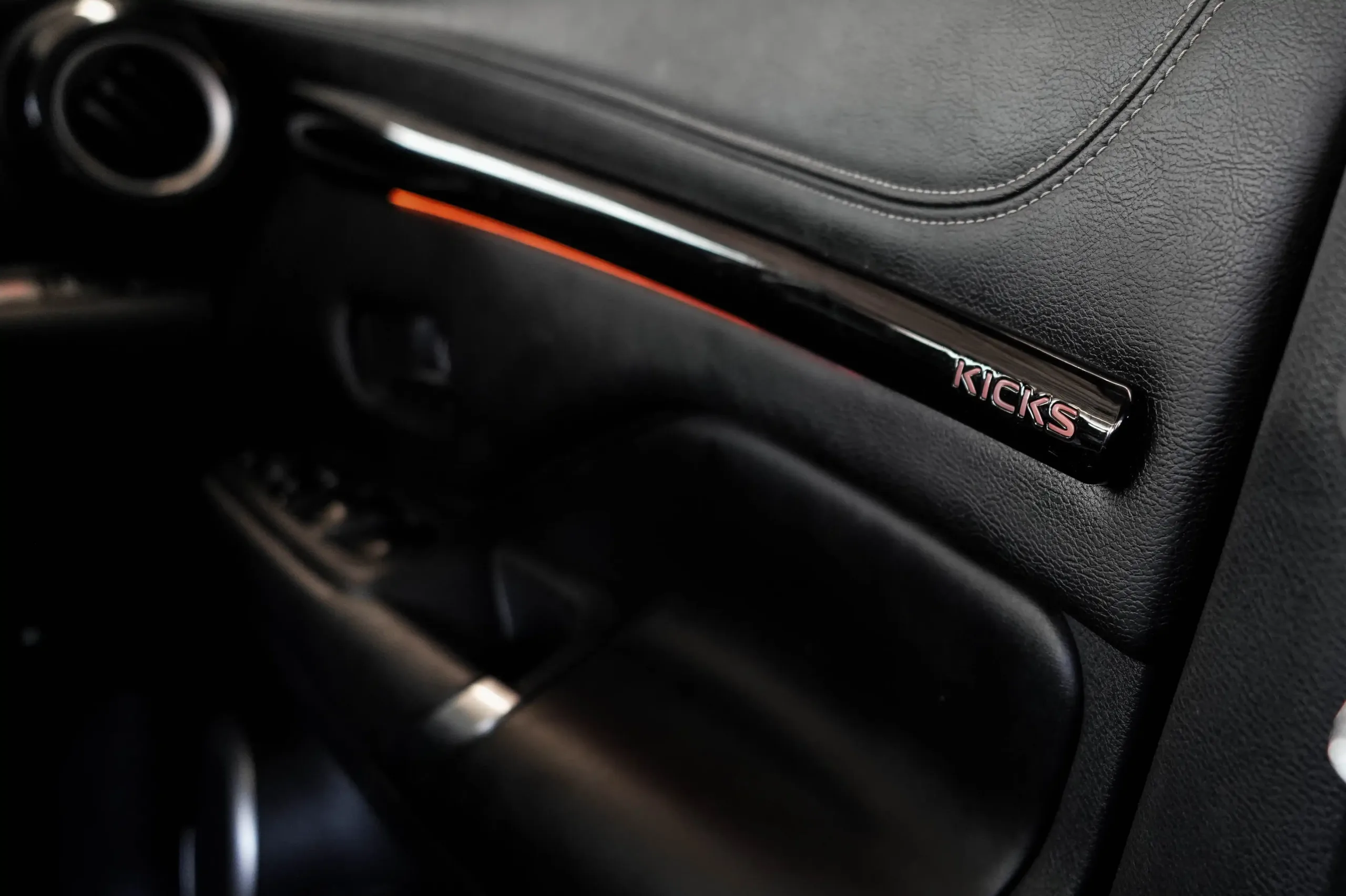 2023 Nissan Kicks 1.2 (ปี 20-26) V SUV #4ขย-3417 - Image 17