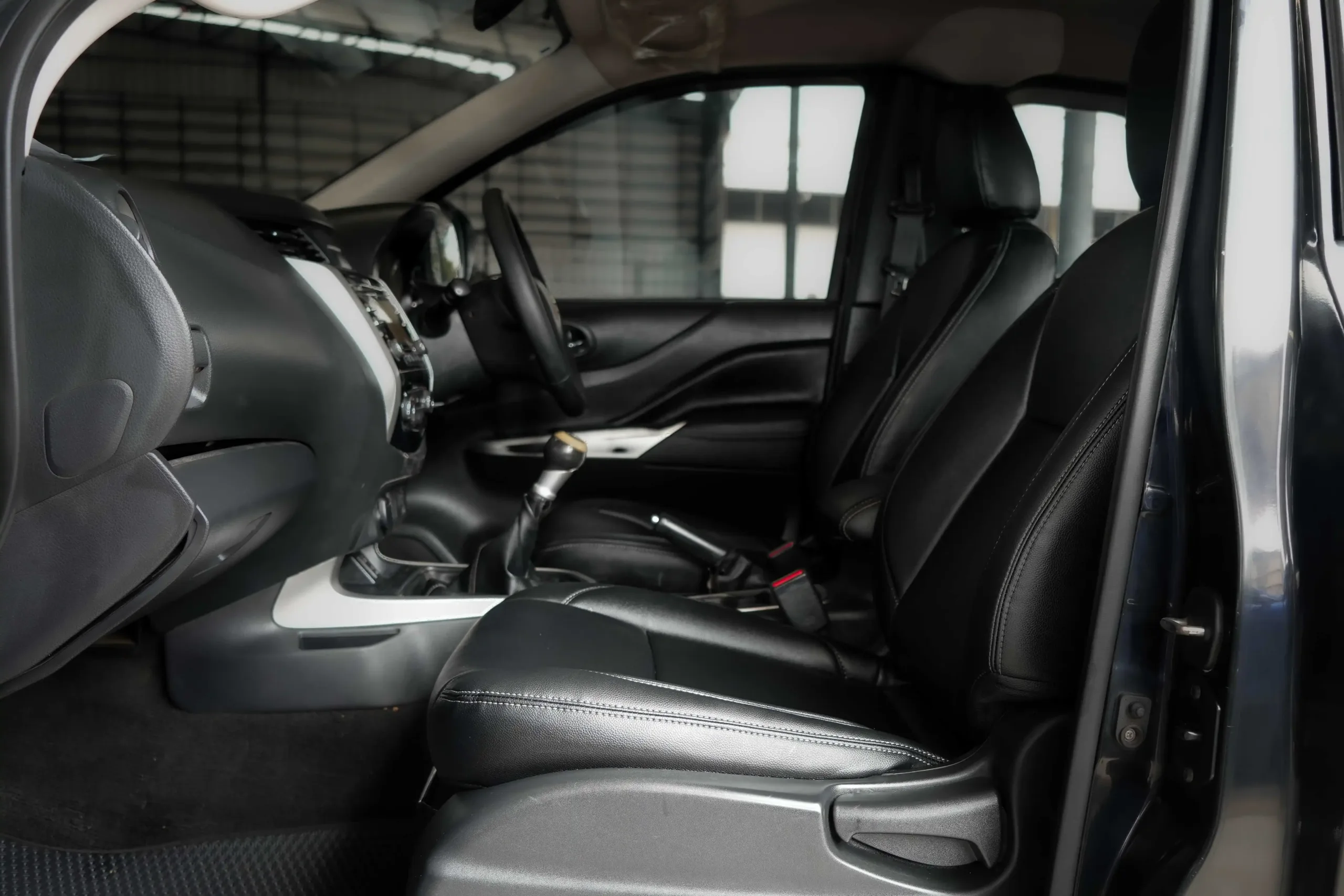 2016 Nissan NP 300 Navara 2.5 King Cab Calibre E Pickup #1ฒล-420 - Image 19