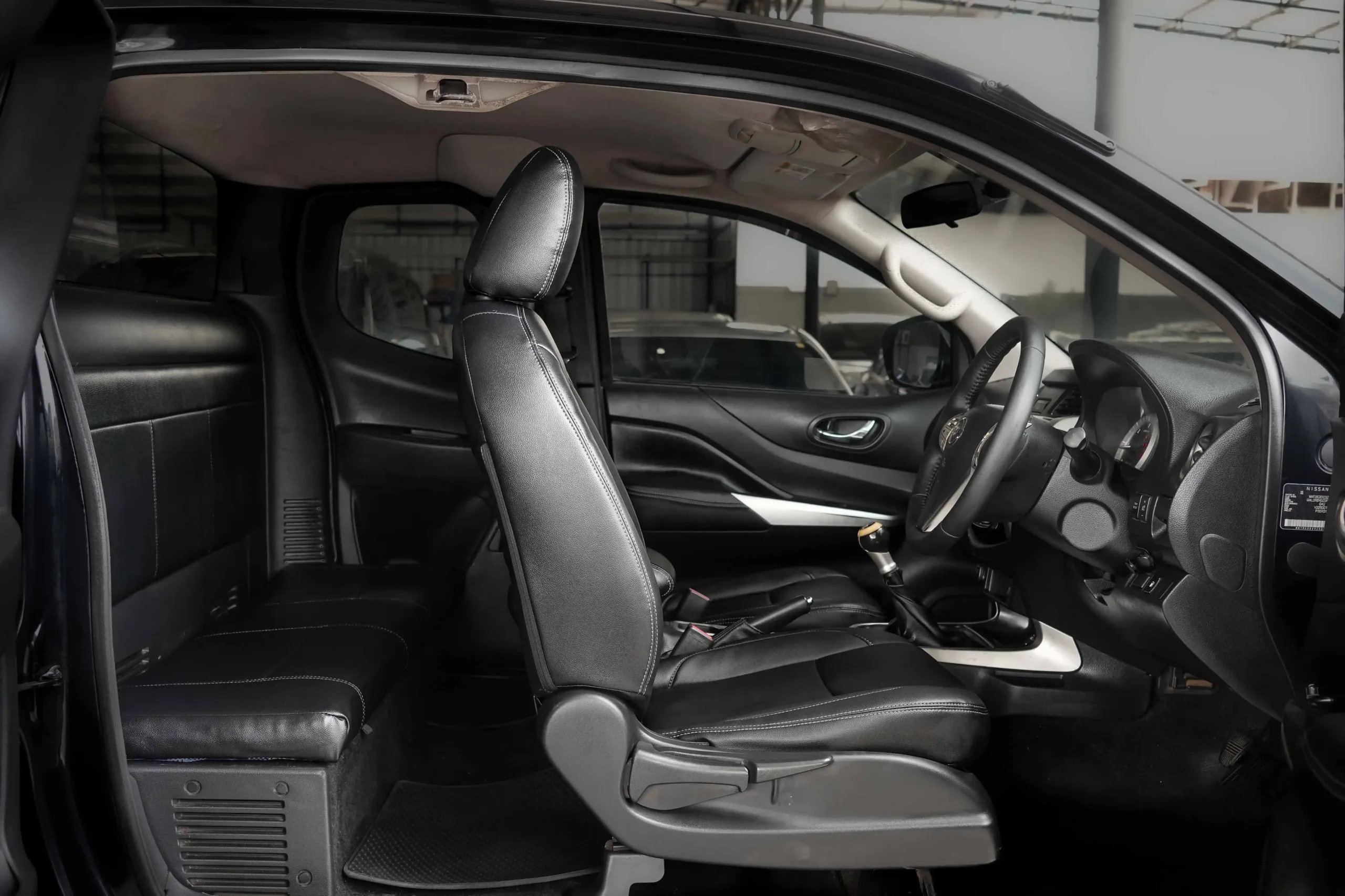 2016 Nissan NP 300 Navara 2.5 King Cab Calibre E Pickup #1ฒล-420 - Image 18