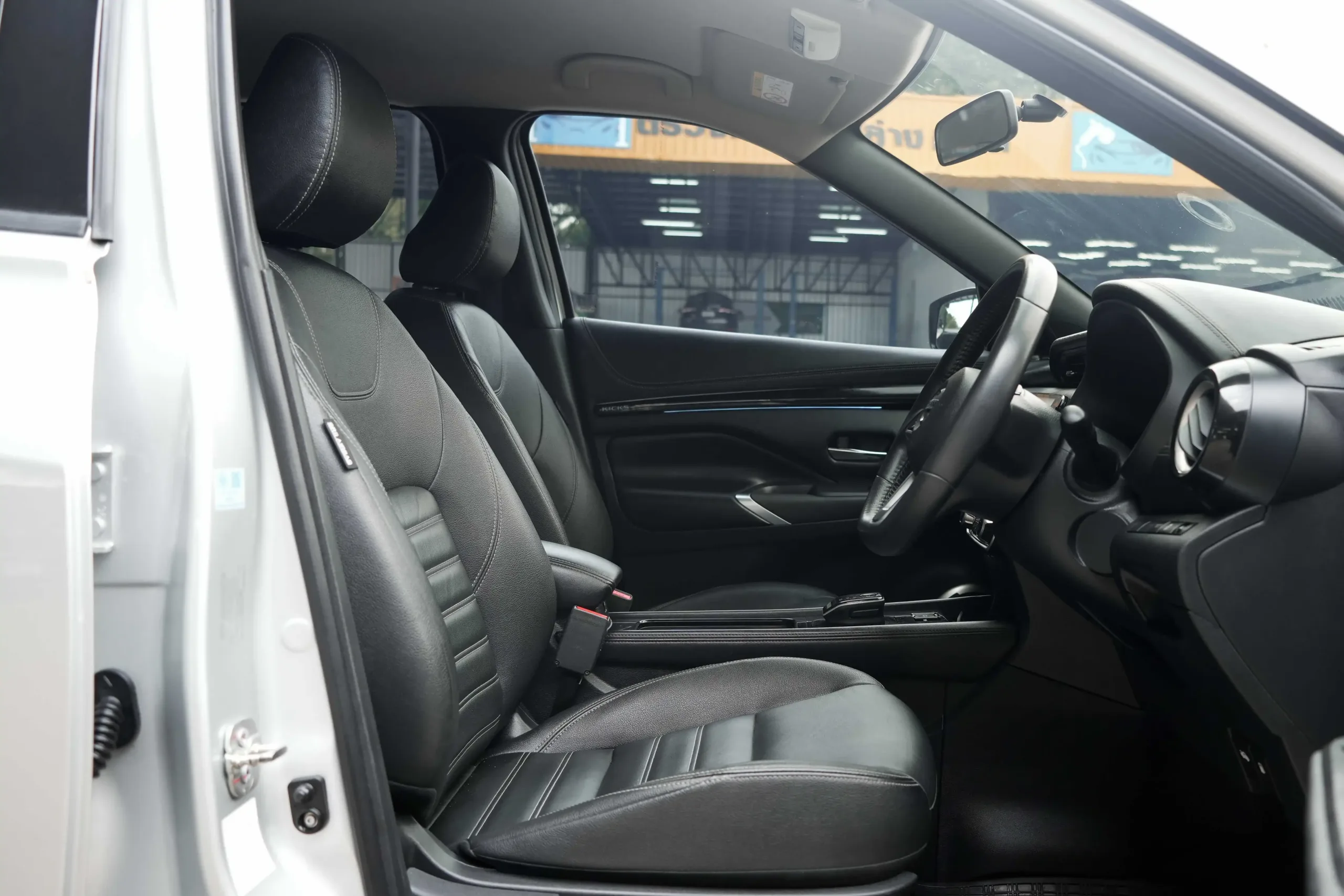2023 Nissan Kicks 1.2 (ปี 20-26) V SUV #4ขฬ-6384 - Image 19