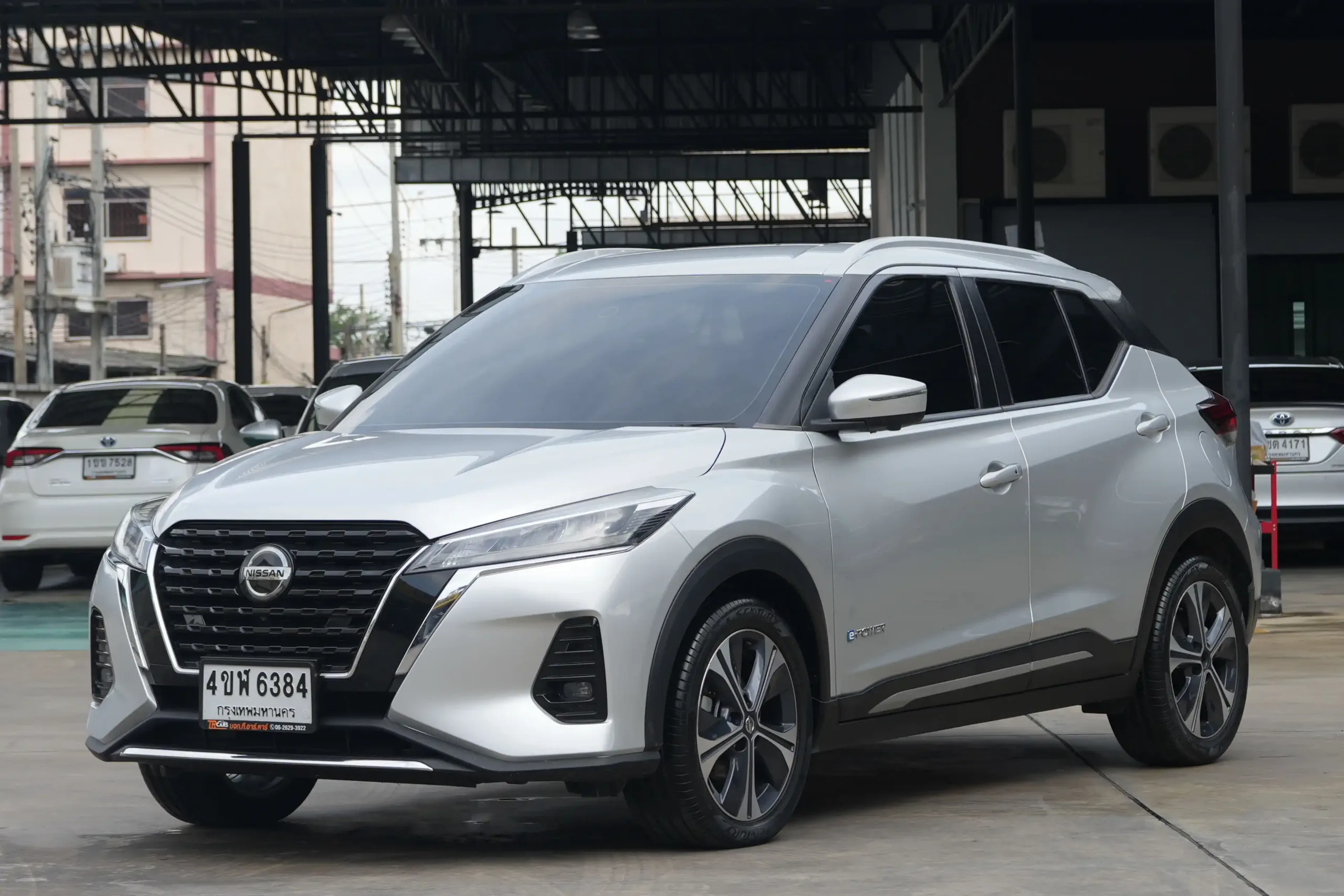 2023 Nissan Kicks 1.2 (ปี 20-26) V SUV #4ขฬ-6384 - Image 2