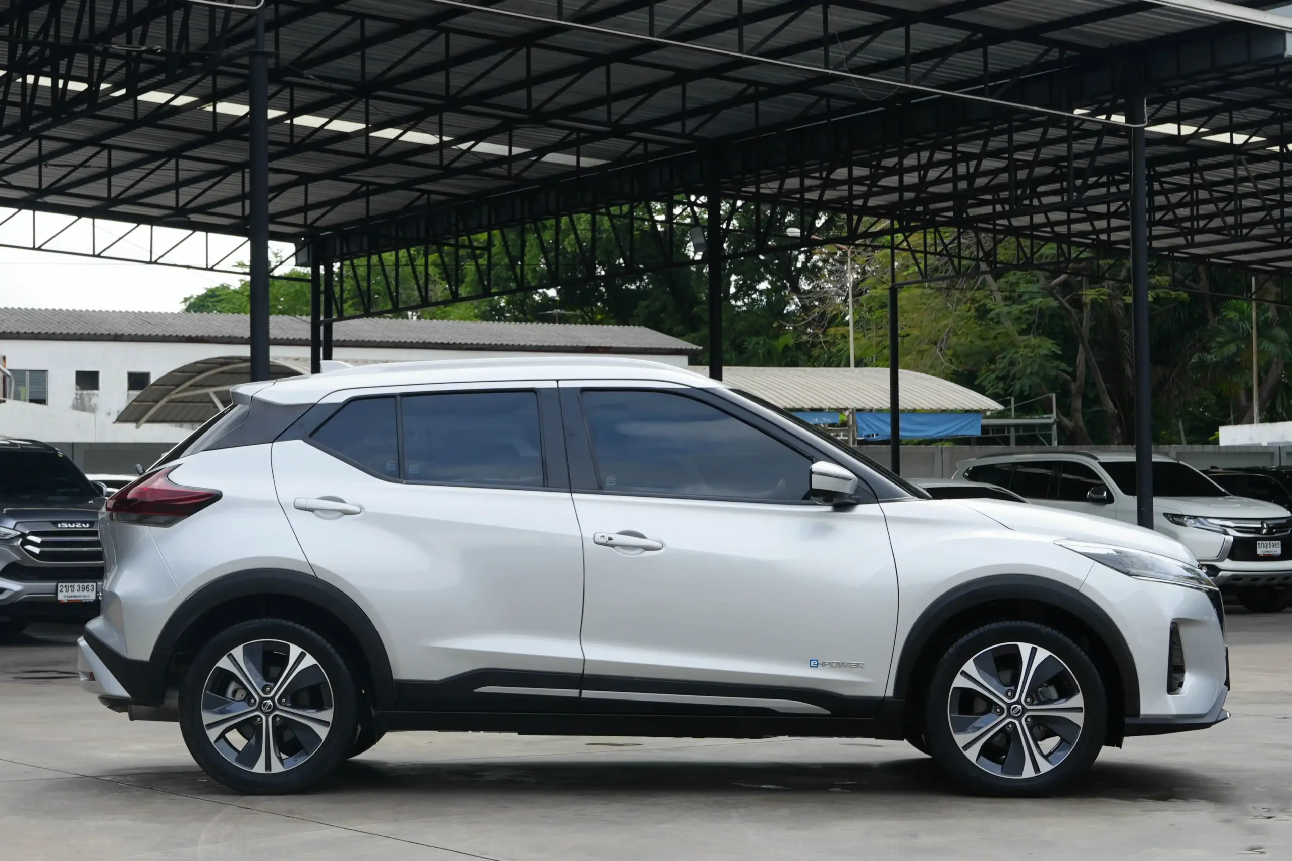2023 Nissan Kicks 1.2 (ปี 20-26) V SUV #4ขฬ-6384 - Image 8