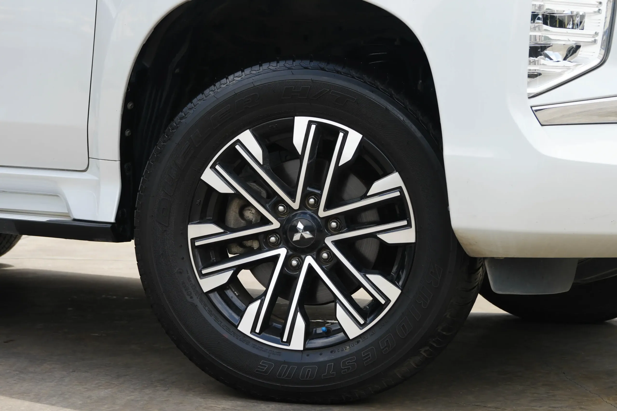 2022 Mitsubishi PAJERO SPORT 2.4 (ปี 19-25) GT Plus SUV #3ขข-9284 - Image 6