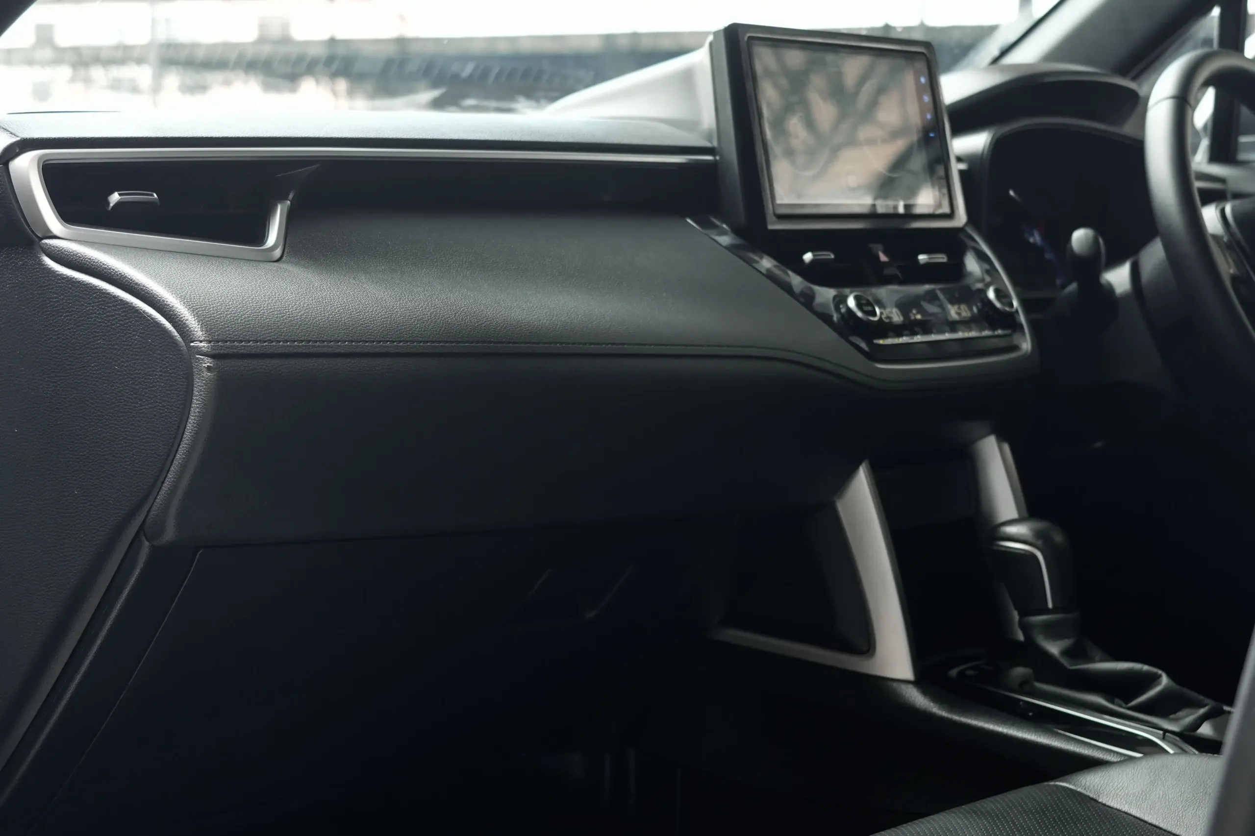 2023 Toyota Corolla Cross 1.8 (ปี 20-26) Hybrid Premium SUV #4ขพ-1391 - Image 15