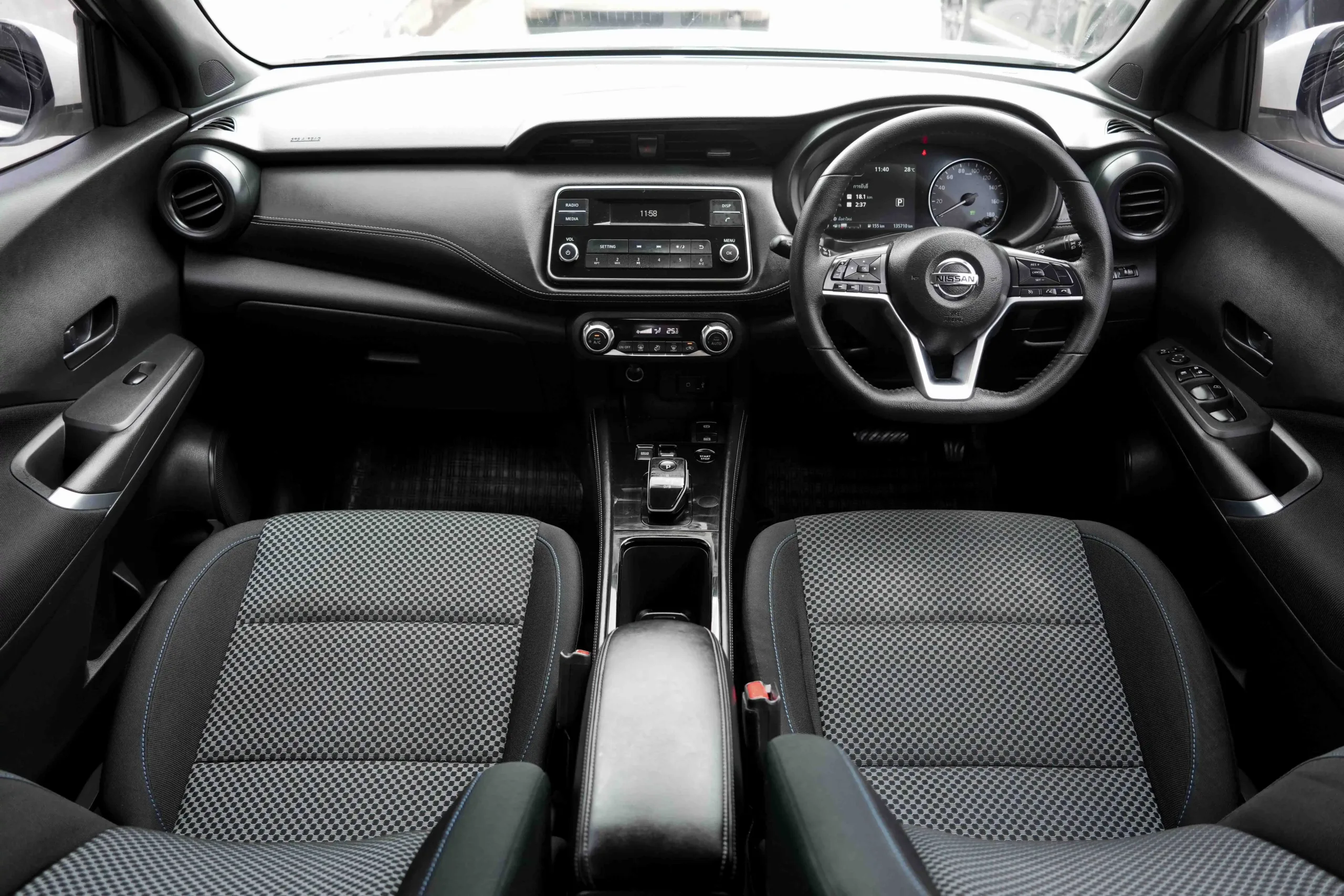 2023 Nissan Kicks 1.2 (ปี 20-26) E SUV #3ขร-3032 - Image 30