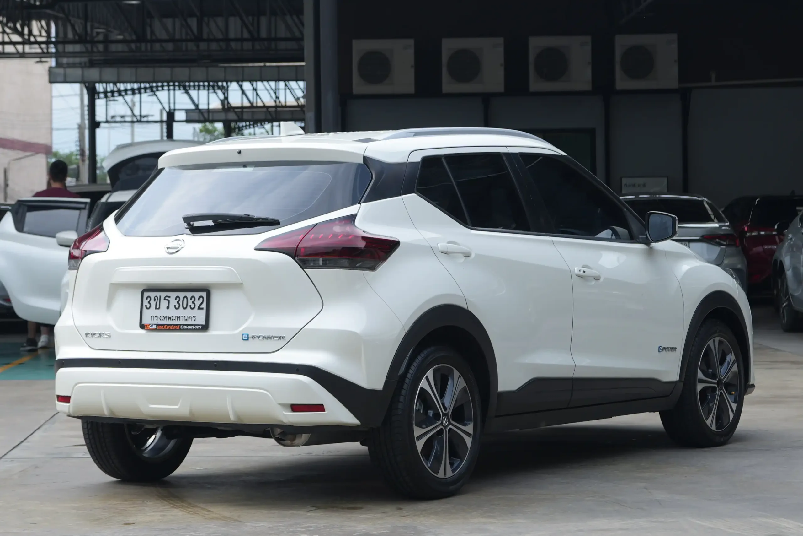 2023 Nissan Kicks 1.2 (ปี 20-26) E SUV #3ขร-3032 - Image 8