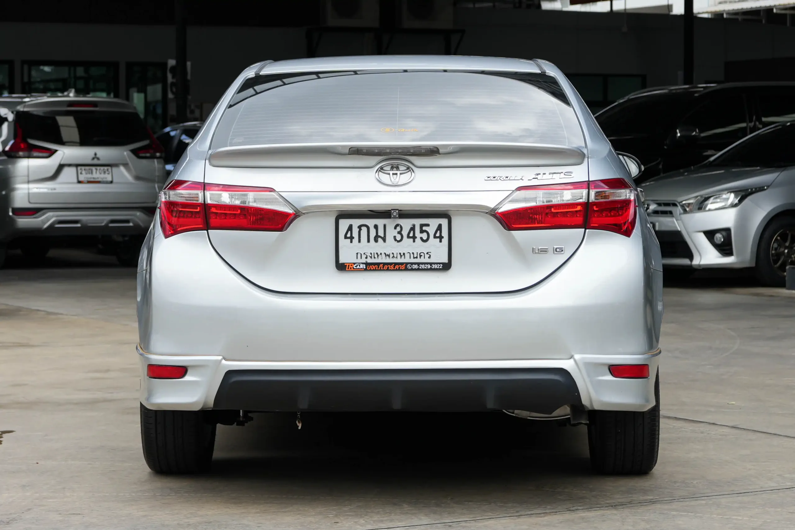 2016 Toyota Corolla Altis 1.6 (ปี 14-18) G Sedan #4กม-3454 - Image 4