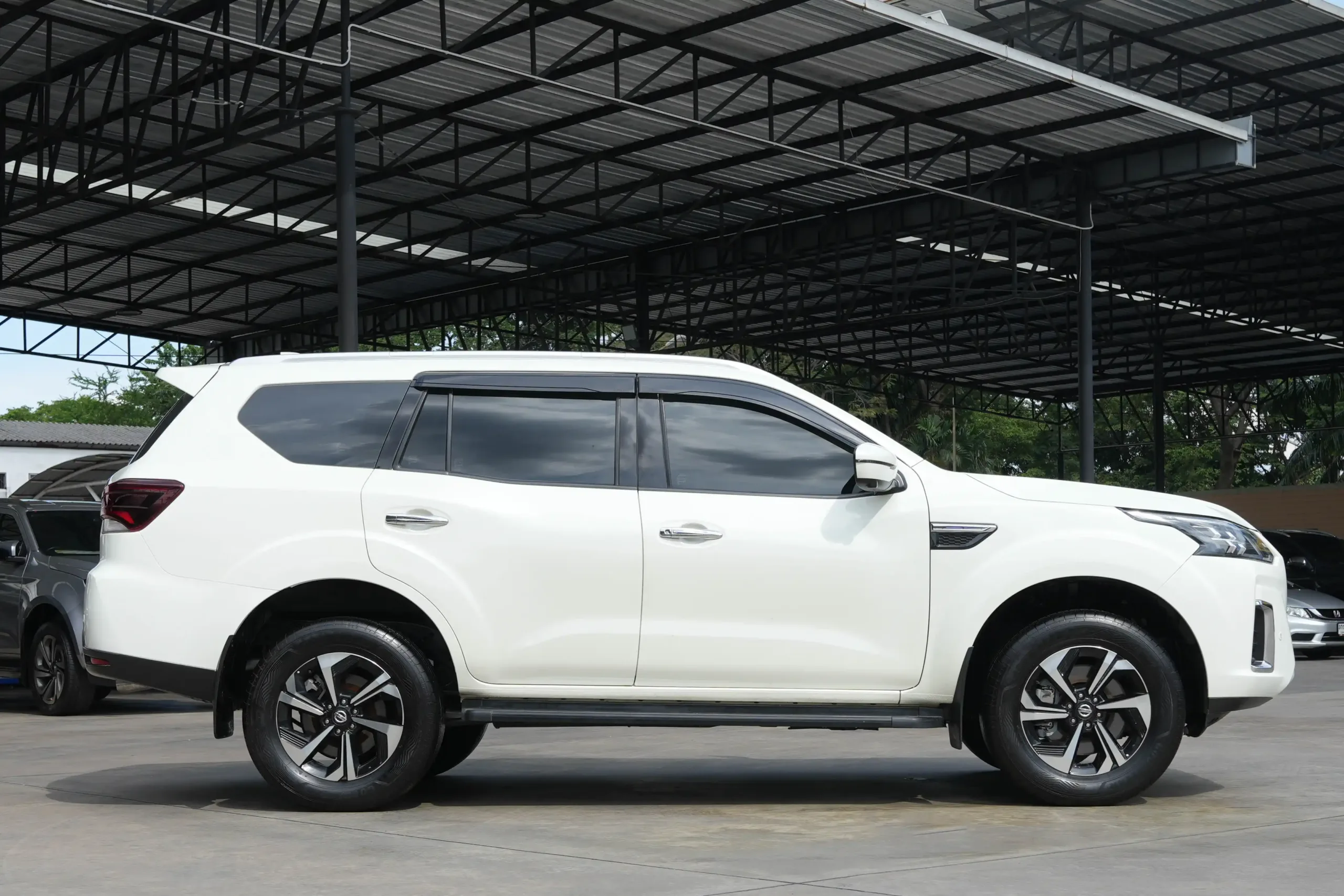 2023 Nissan Terra 2.3 (ปี 18-26) VL SUV # 4ขท-6023 - Image 8