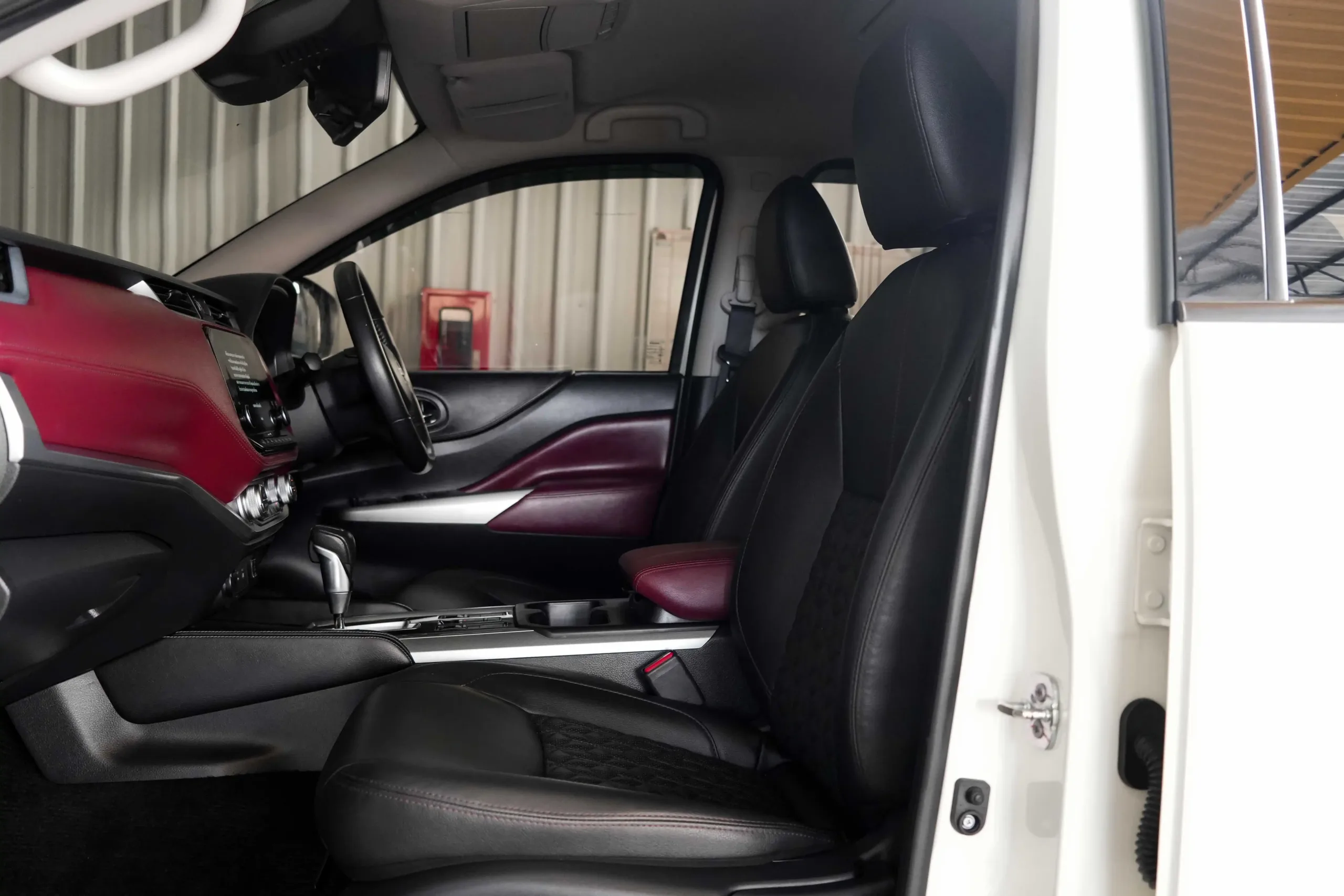 2023 Nissan Terra 2.3 (ปี 18-26) VL SUV # 4ขท-6023 - Image 19