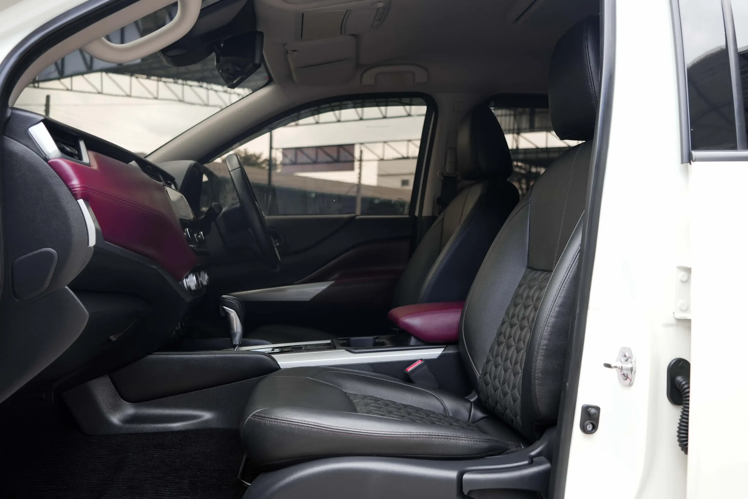 2023 Nissan Terra 2.3 (ปี 18-26) VL SUV # 4ขท-6023 - Image 23