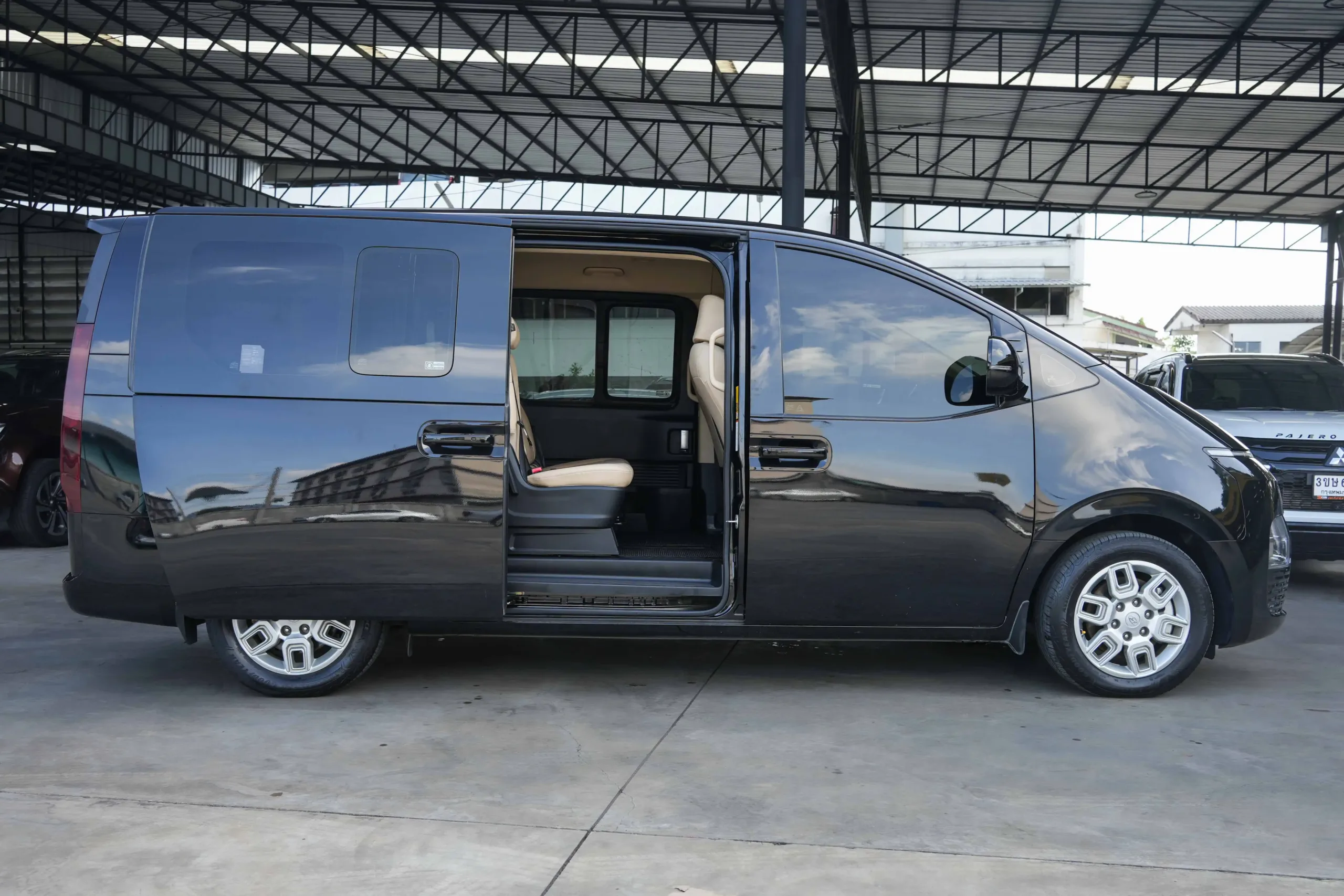 2022 Hyundai Staria 2.2 (ปี 21-28) S Van #1นง-3668 - Image 19