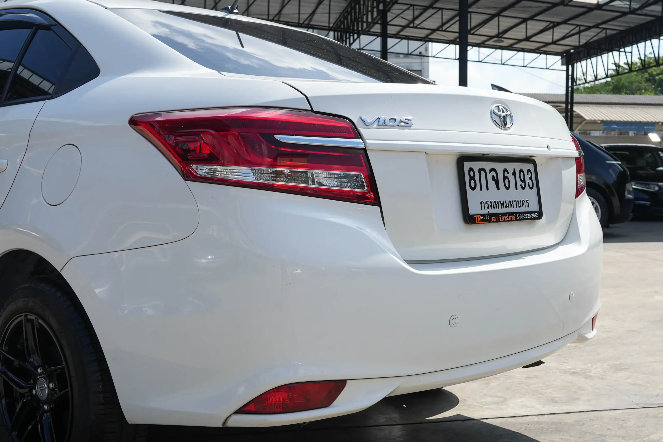 2018 Toyota VIOS 1.5 (ปี 17-22) E Sedan #8กจ-6193 - Image 8