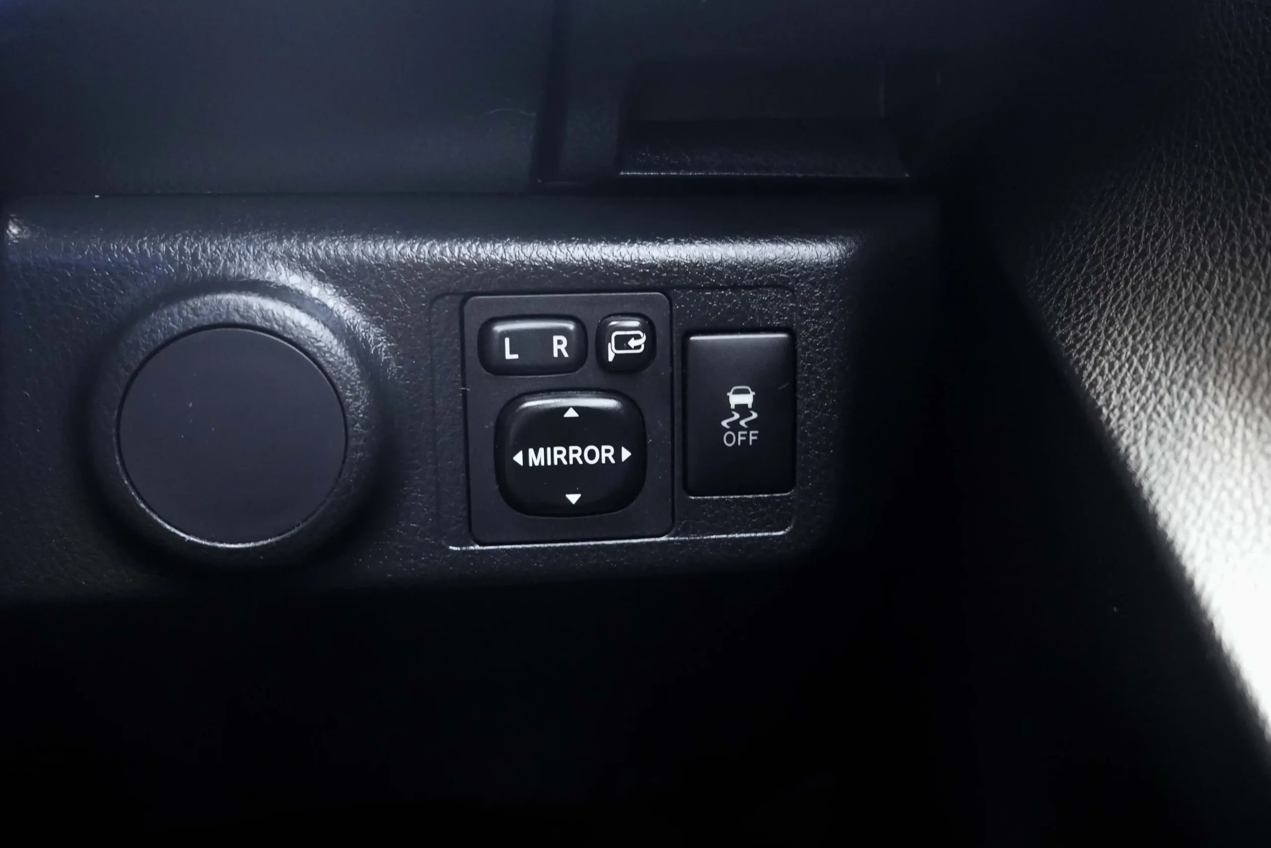 2018 Toyota VIOS 1.5 (ปี 17-22) E Sedan #8กจ-6193 - Image 15