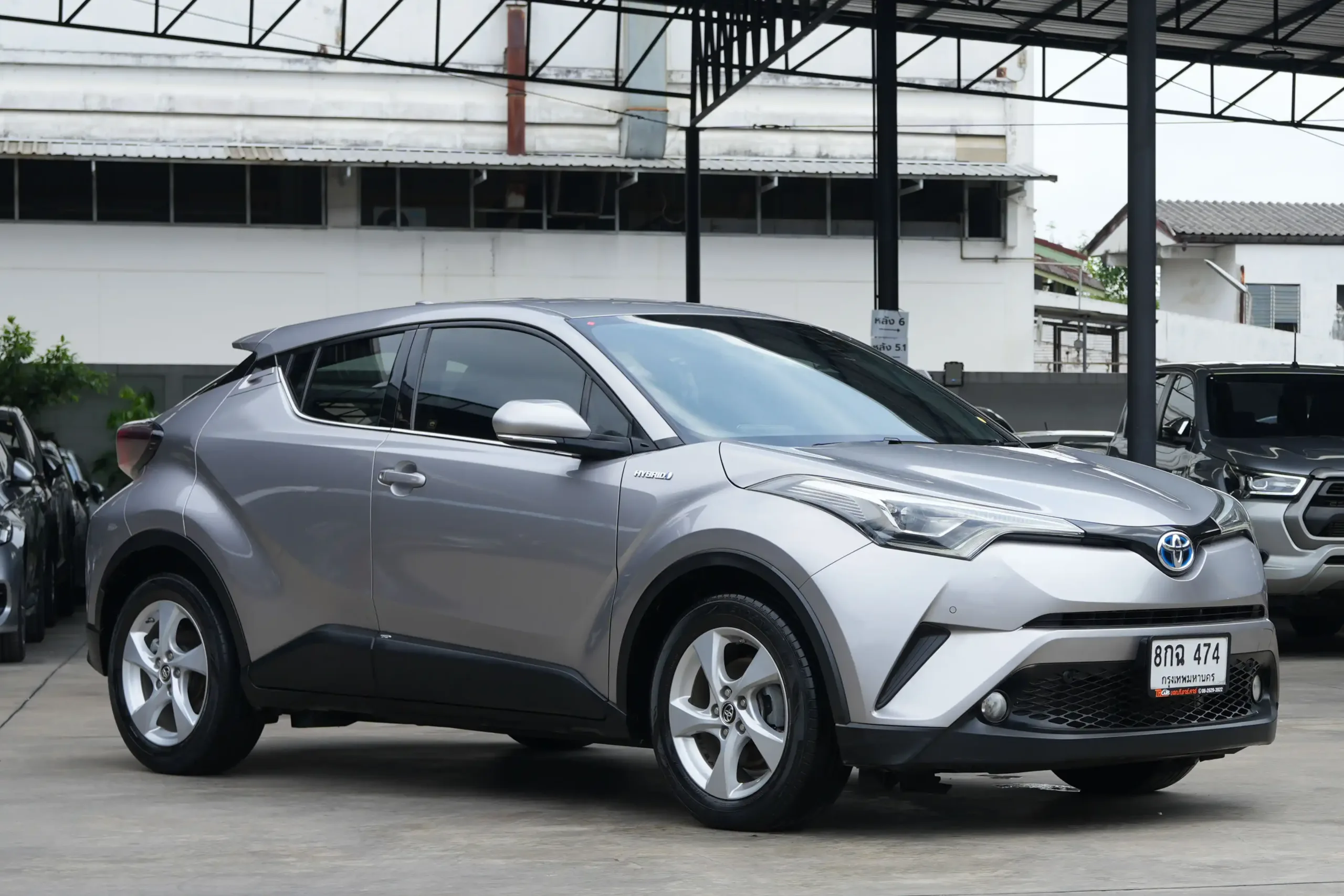 2019 Toyota C-HR 1.8 (ปี 17-23) HV Mid SUV #8กฉ-474 - Image 3