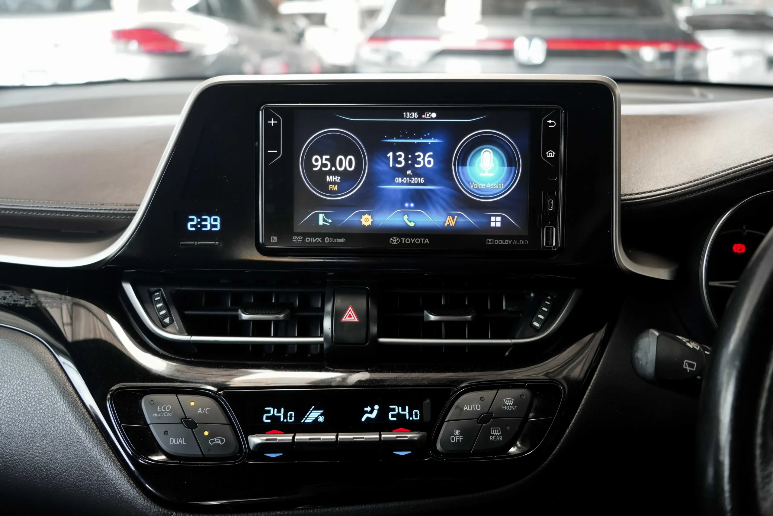 2019 Toyota C-HR 1.8 (ปี 17-23) HV Mid SUV #8กฉ-474 - Image 13