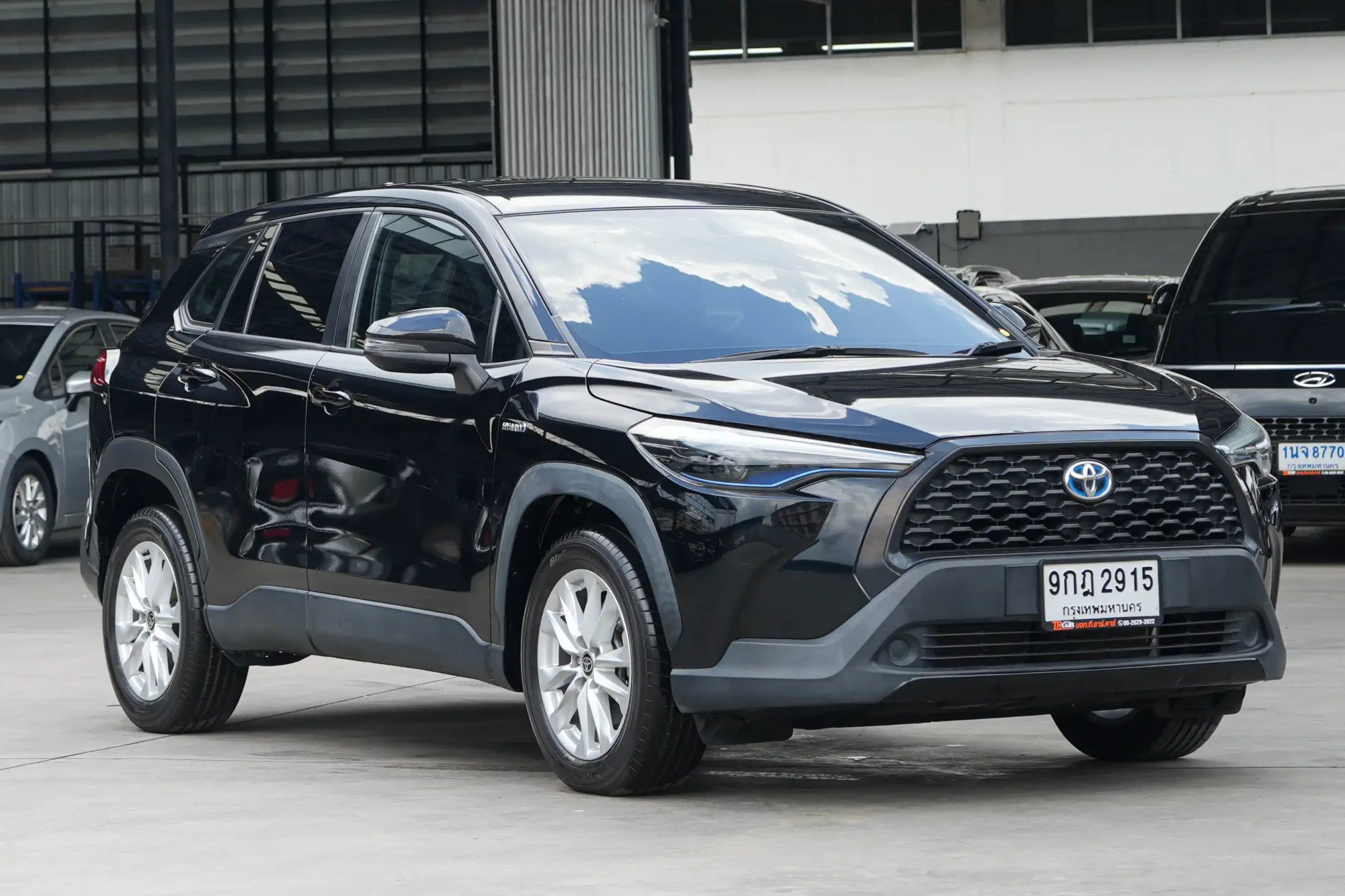 2021 Toyota Corolla Cross 1.8 (ปี 20-26) Hybrid Smart SUV #9กฎ-2915 - Image 3
