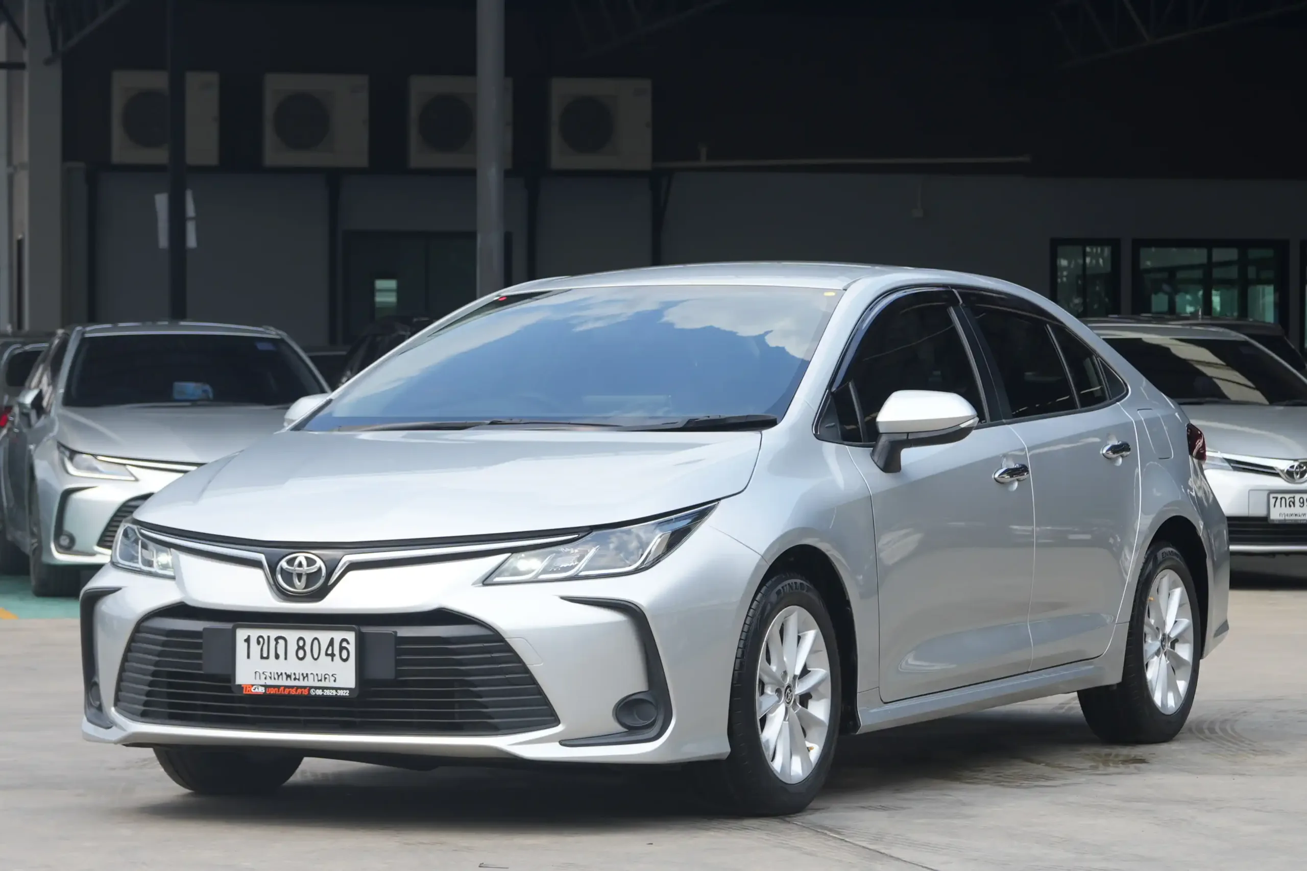 2020 Toyota Corolla Altis 1.6 (ปี 19-25) G Sedan #1ขถ-8046 - Image 2