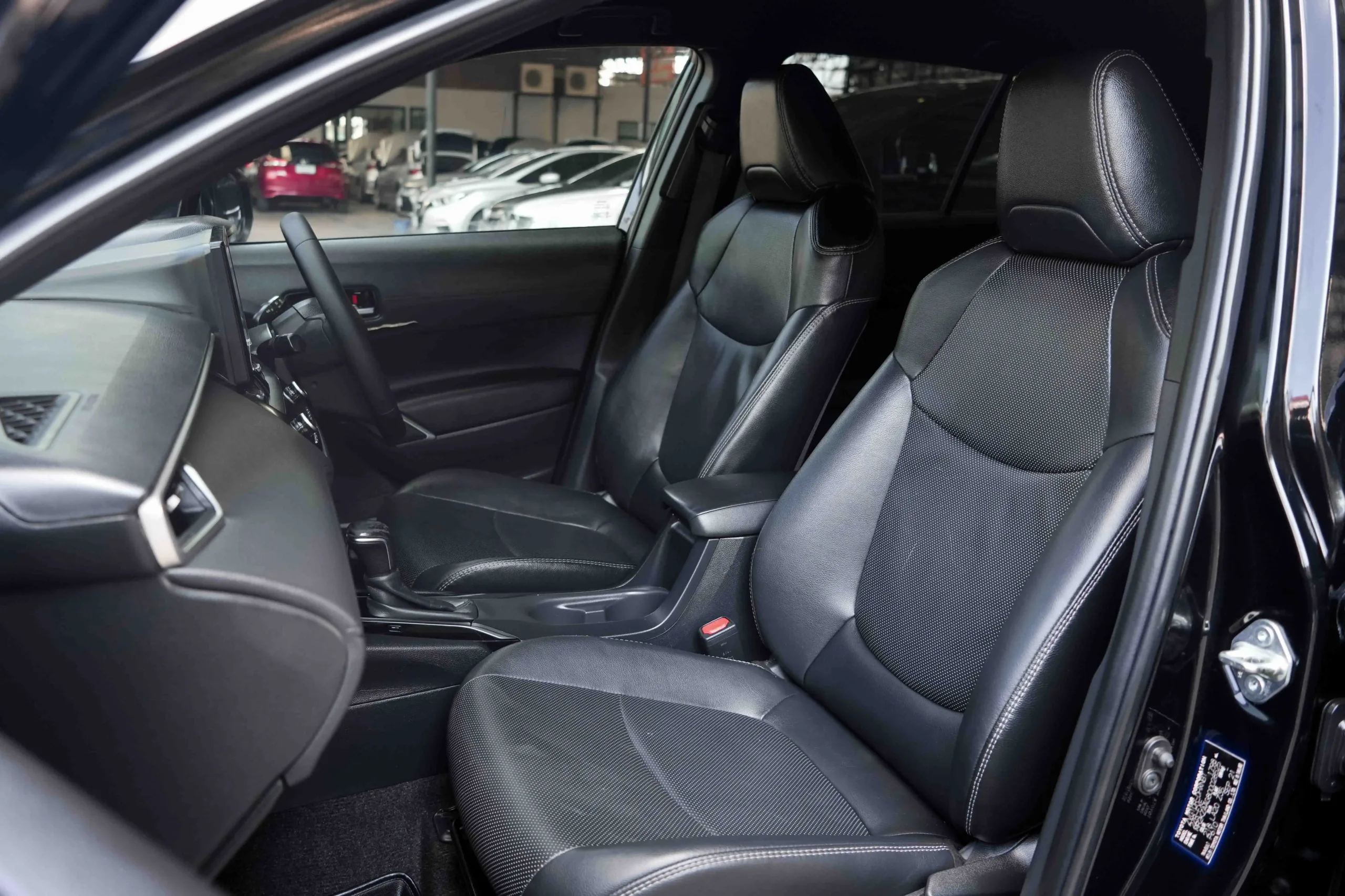 2021 Toyota Corolla Cross 1.8 (ปี 20-26) Hybrid Smart SUV #2ขณ-8386 - Image 18