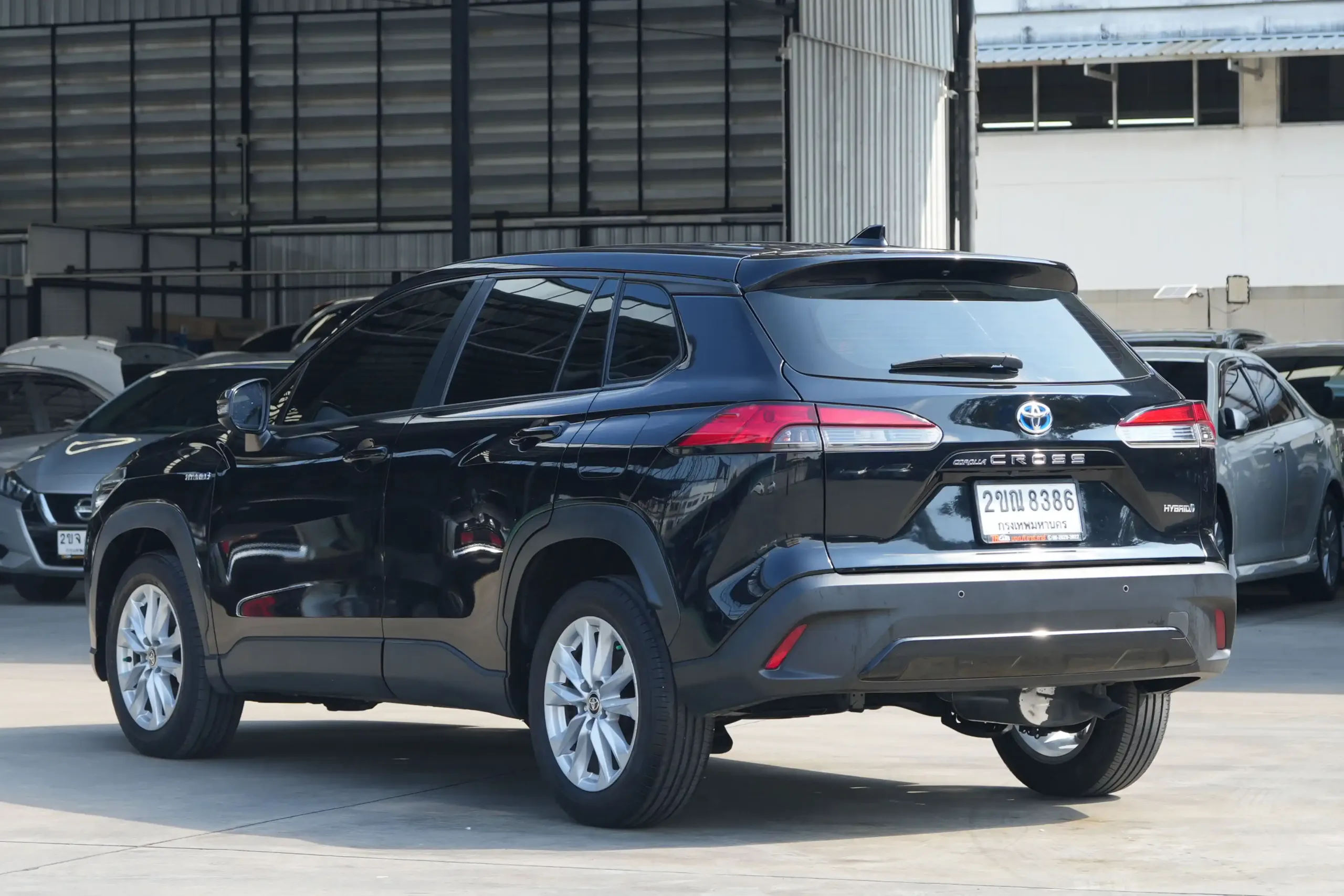 2021 Toyota Corolla Cross 1.8 (ปี 20-26) Hybrid Smart SUV #2ขณ-8386 - Image 6