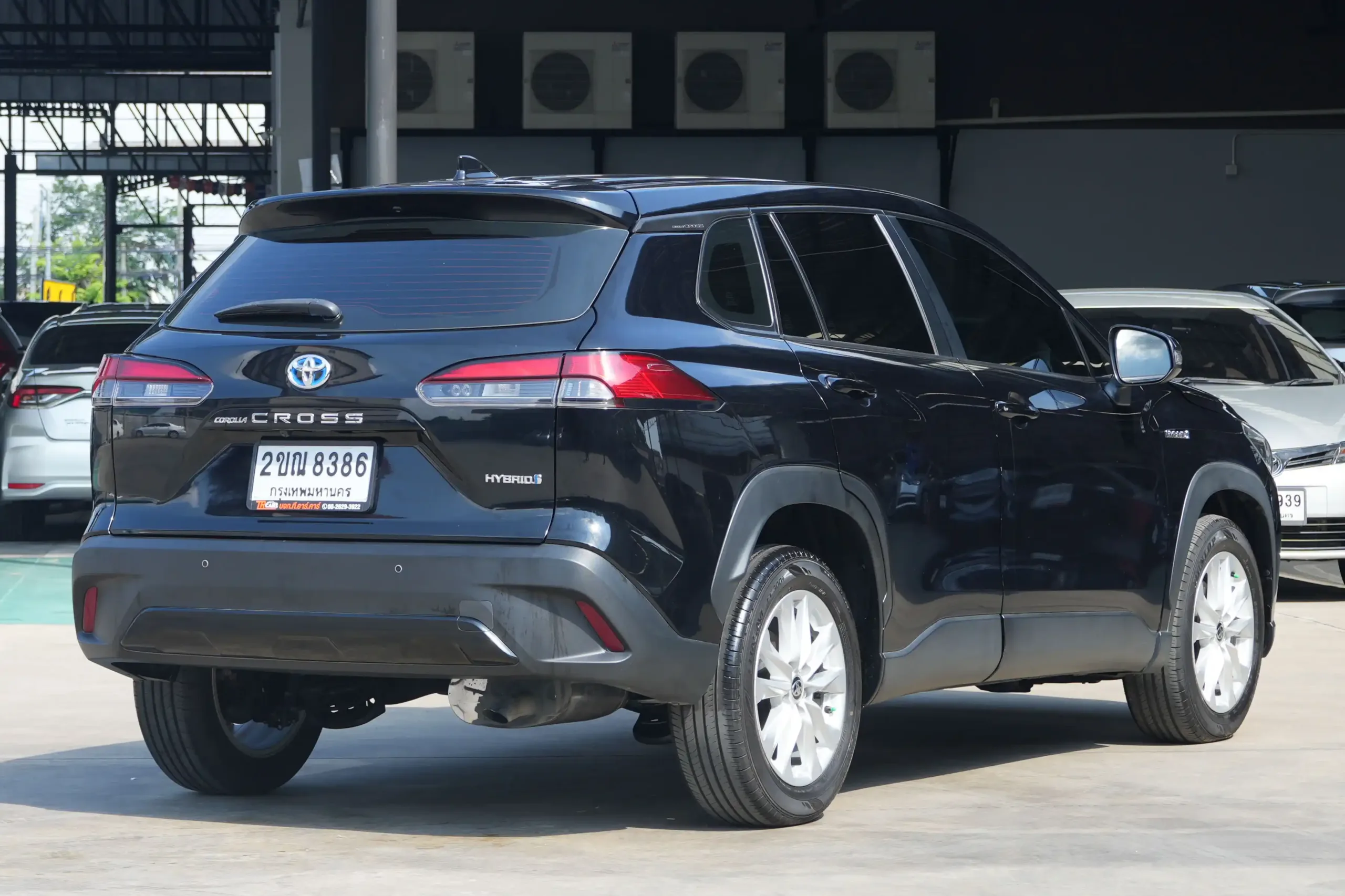 2021 Toyota Corolla Cross 1.8 (ปี 20-26) Hybrid Smart SUV #2ขณ-8386 - Image 7