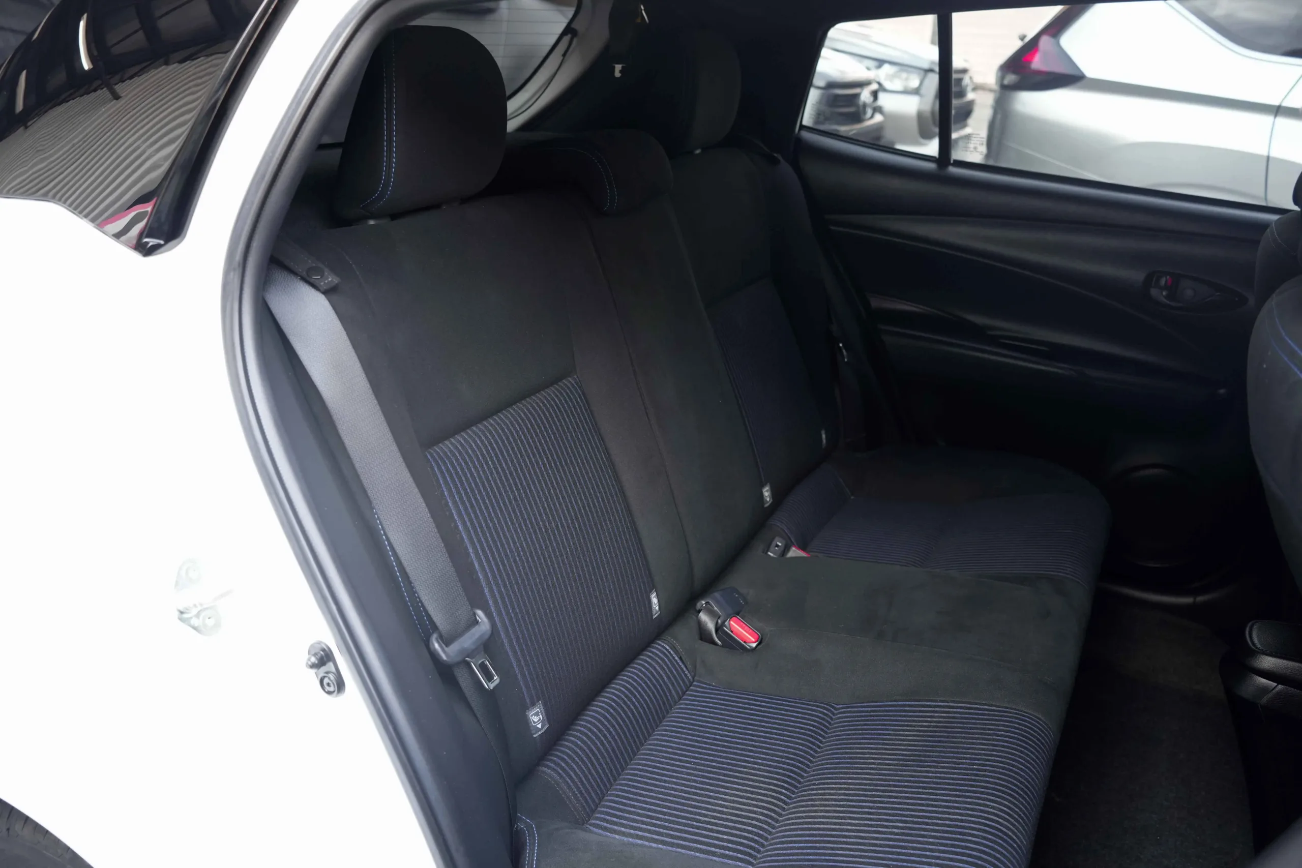2018 Toyota YARIS 1.2 (ปี 13-17) E Hatchback #7กบ-9975 - Image 19