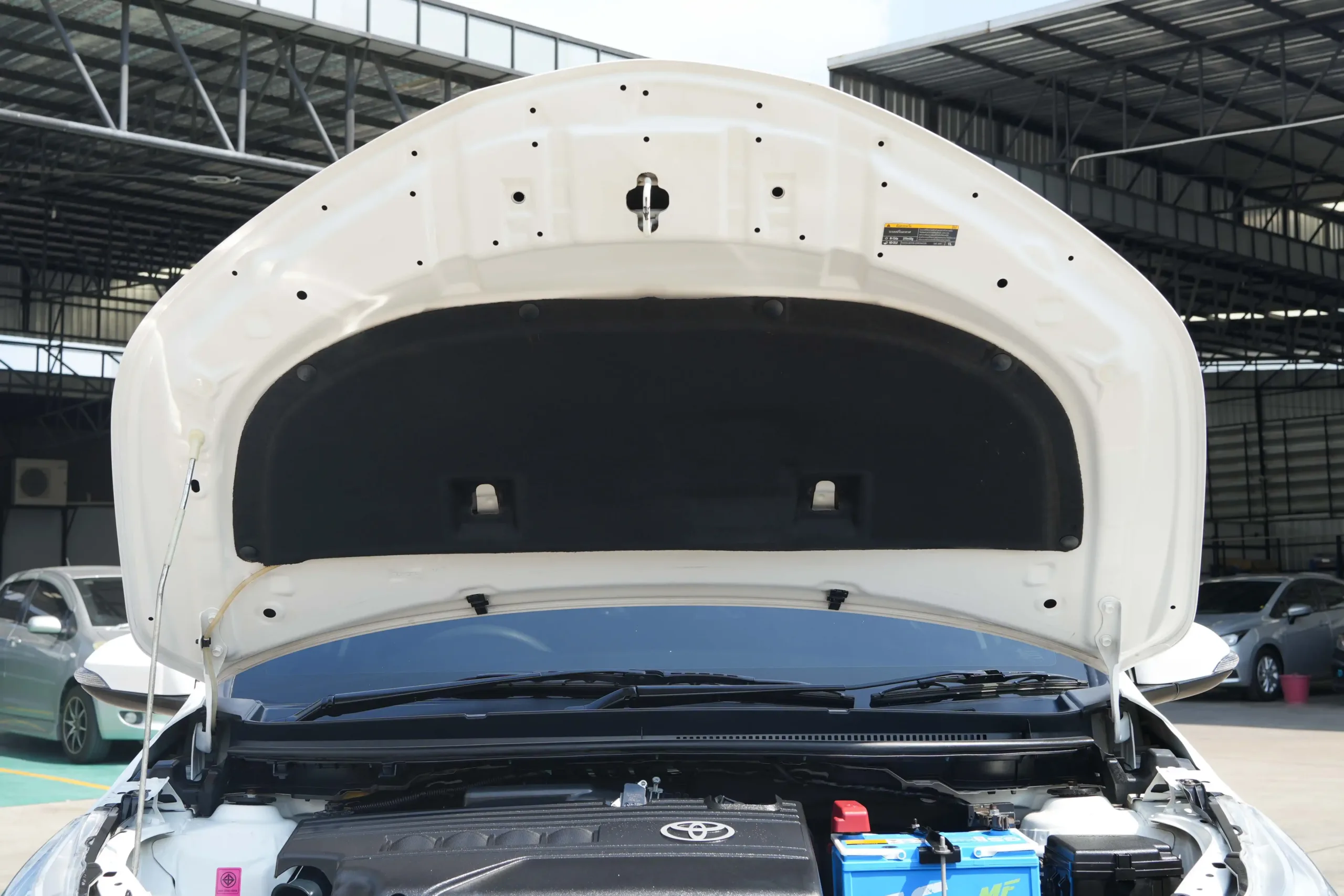 2018 Toyota YARIS 1.2 (ปี 13-17) E Hatchback #7กบ-9975 - Image 21