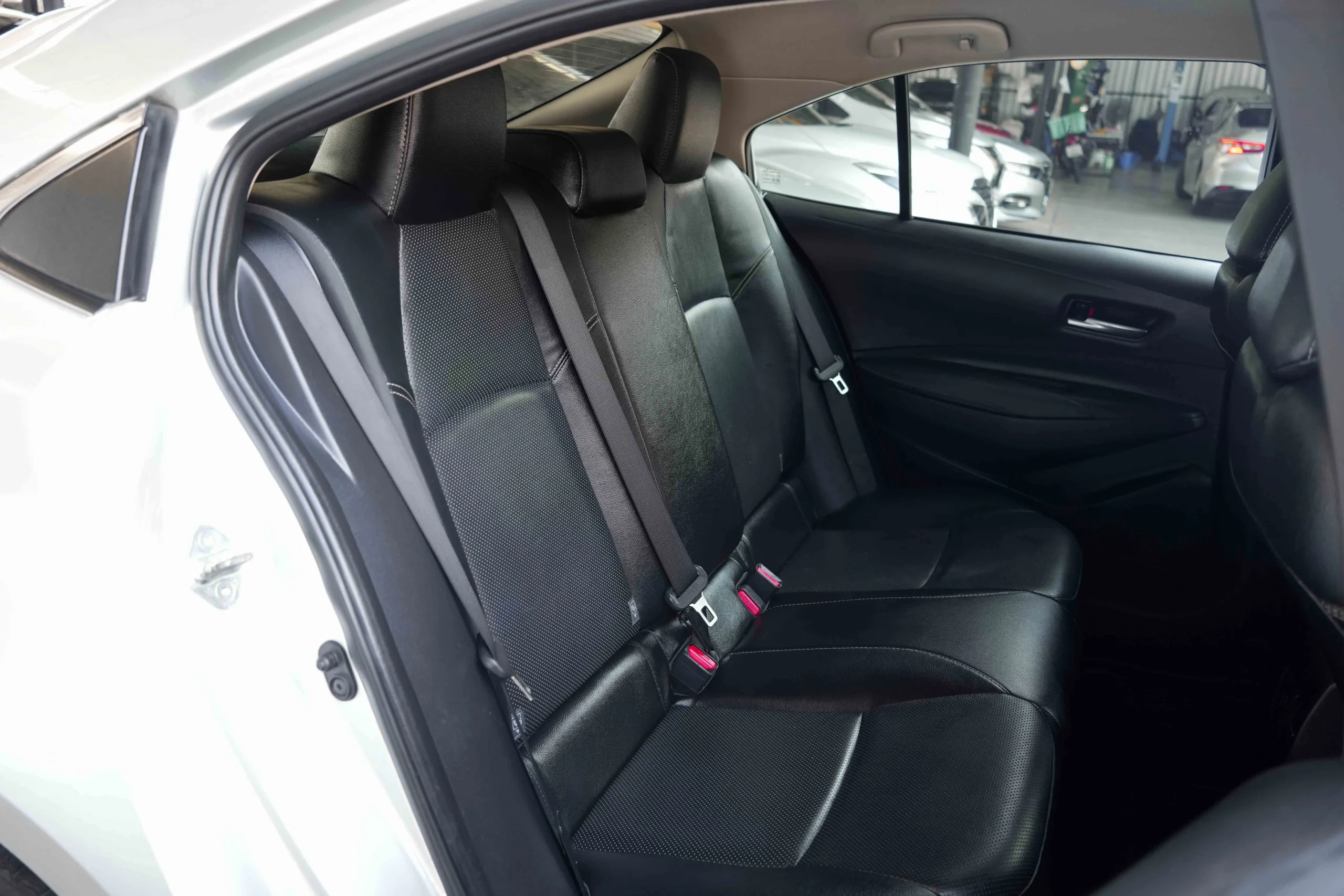 2023 Toyota Corolla Altis 1.6 (ปี 19-25) G Sedan #4ขค-4357 - Image 17