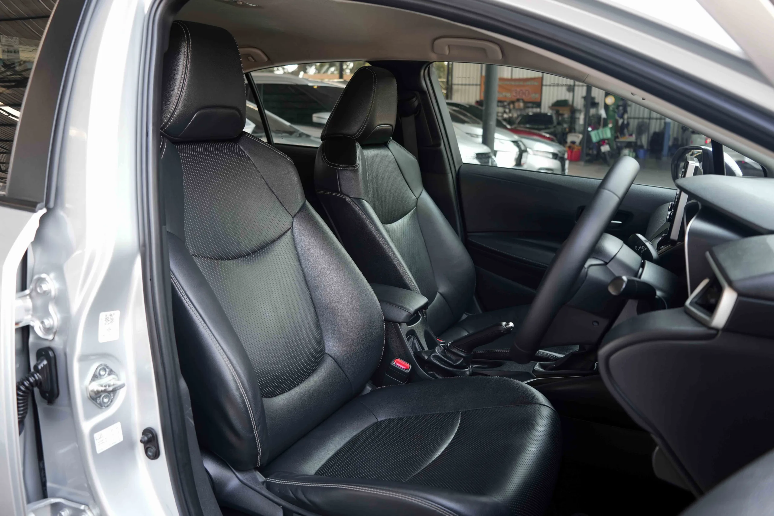 2023 Toyota Corolla Altis 1.6 (ปี 19-25) G Sedan #4ขค-4357 - Image 12