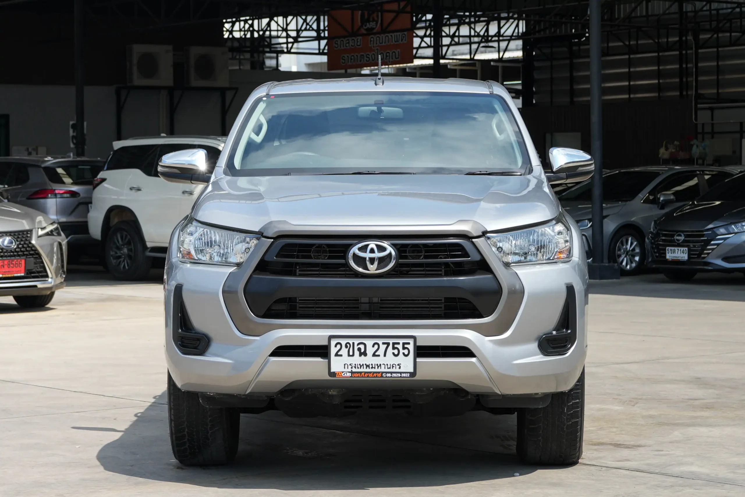 2021 Toyota HILUX REVO 2.4 Double Cab Prerunner Entry Pickup #2ขฉ-2755 - Image 4