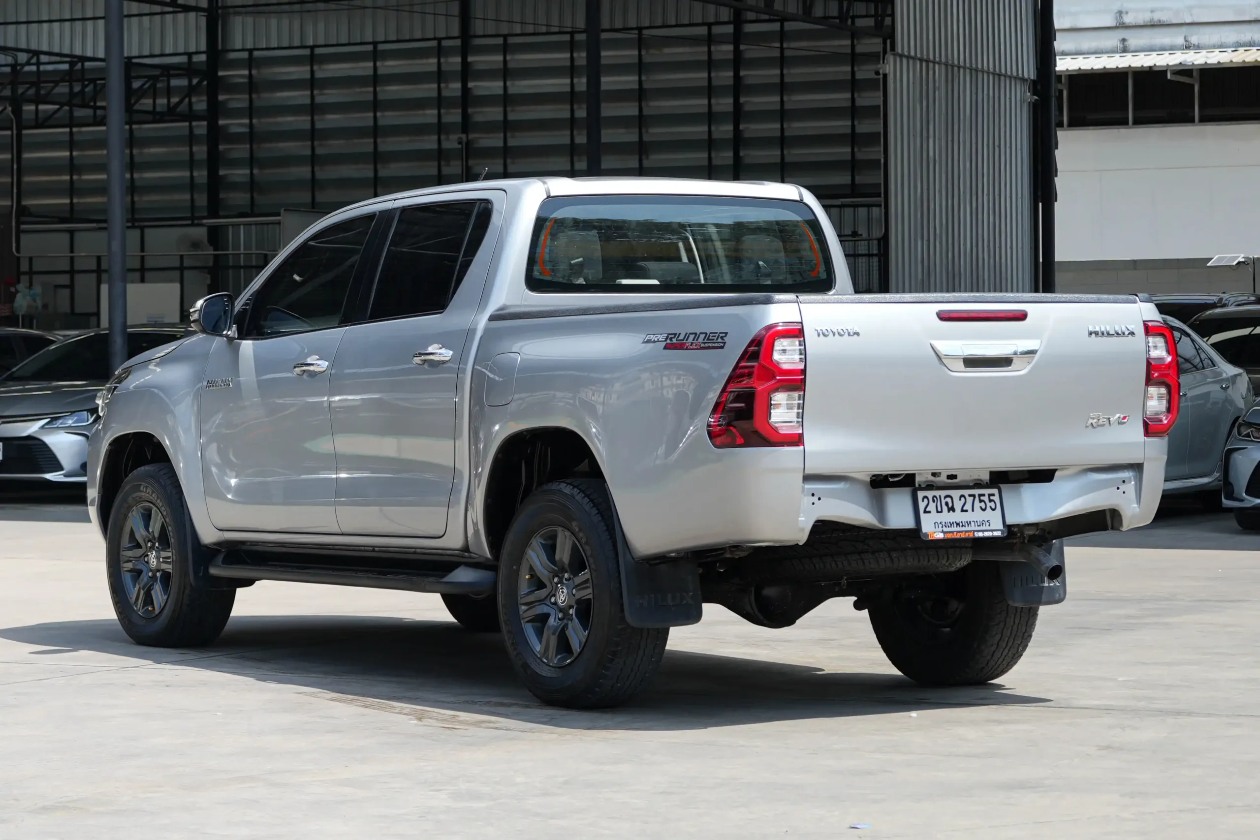 2021 Toyota HILUX REVO 2.4 Double Cab Prerunner Entry Pickup #2ขฉ-2755 - Image 6
