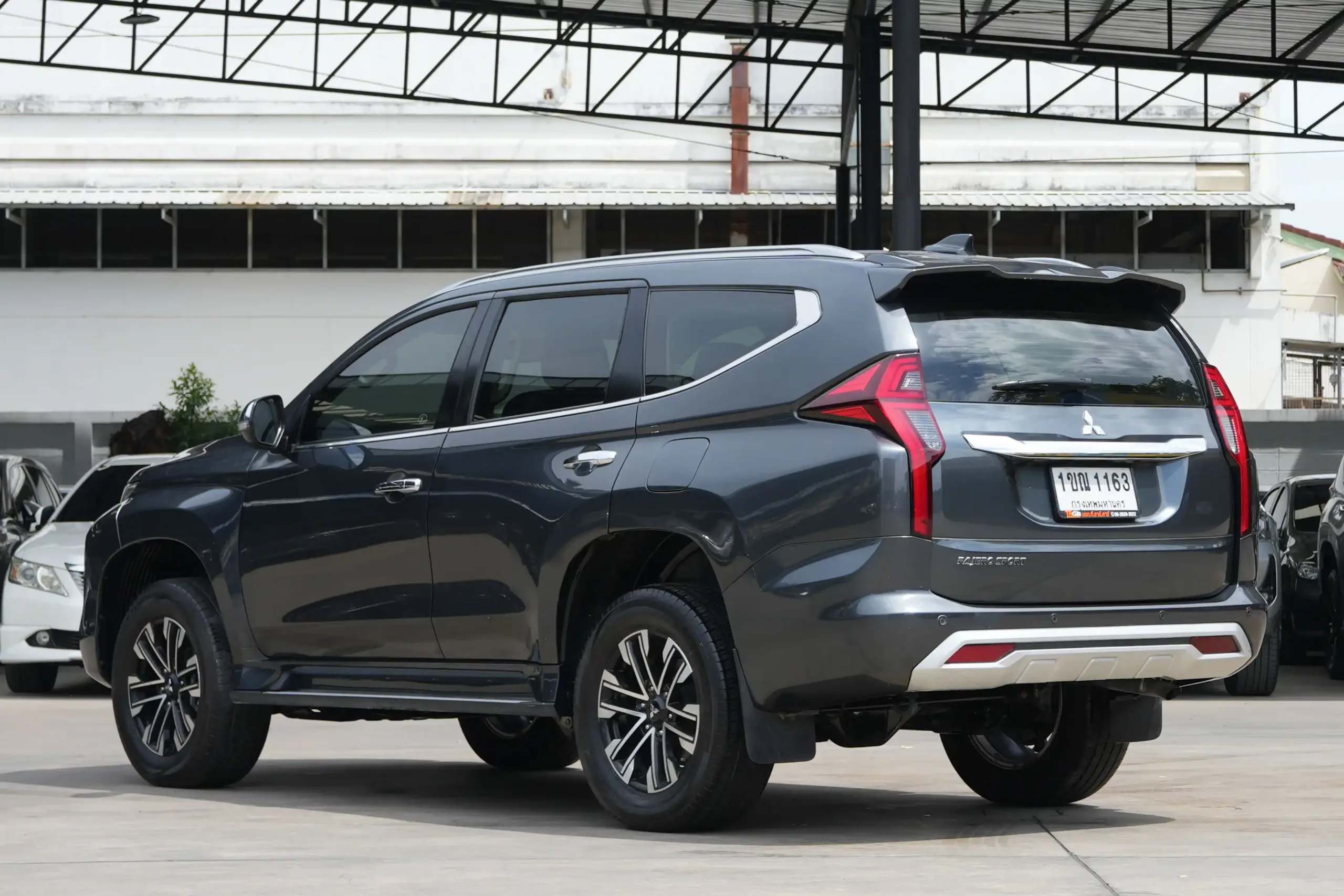 2020 Mitsubishi PAJERO SPORT 2.4 (ปี 19-25) GT Premium SUV #1ขณ-1163 - Image 6