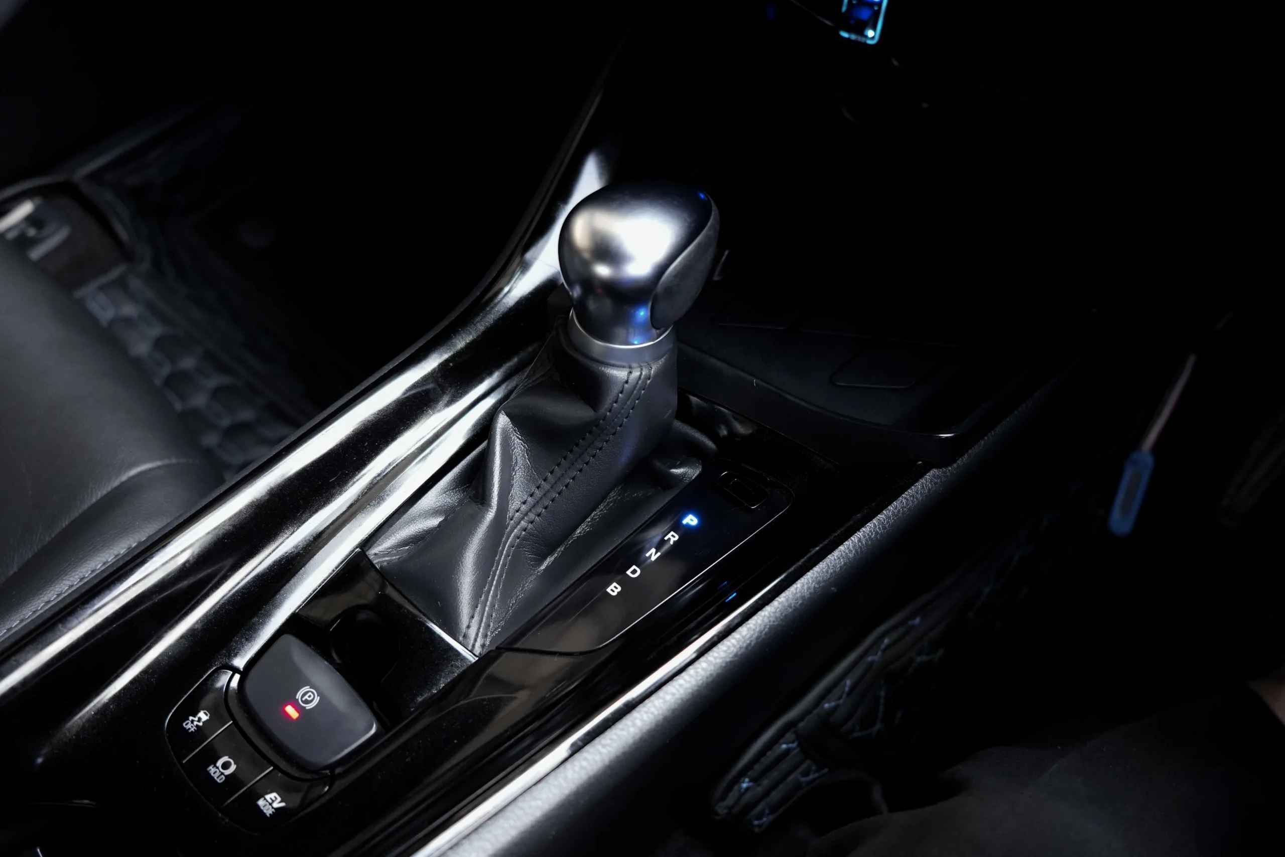 2020 Toyota C-HR 1.8 (ปี 17-23) HV Mid SUV #5ขฬ-5461 - Image 18