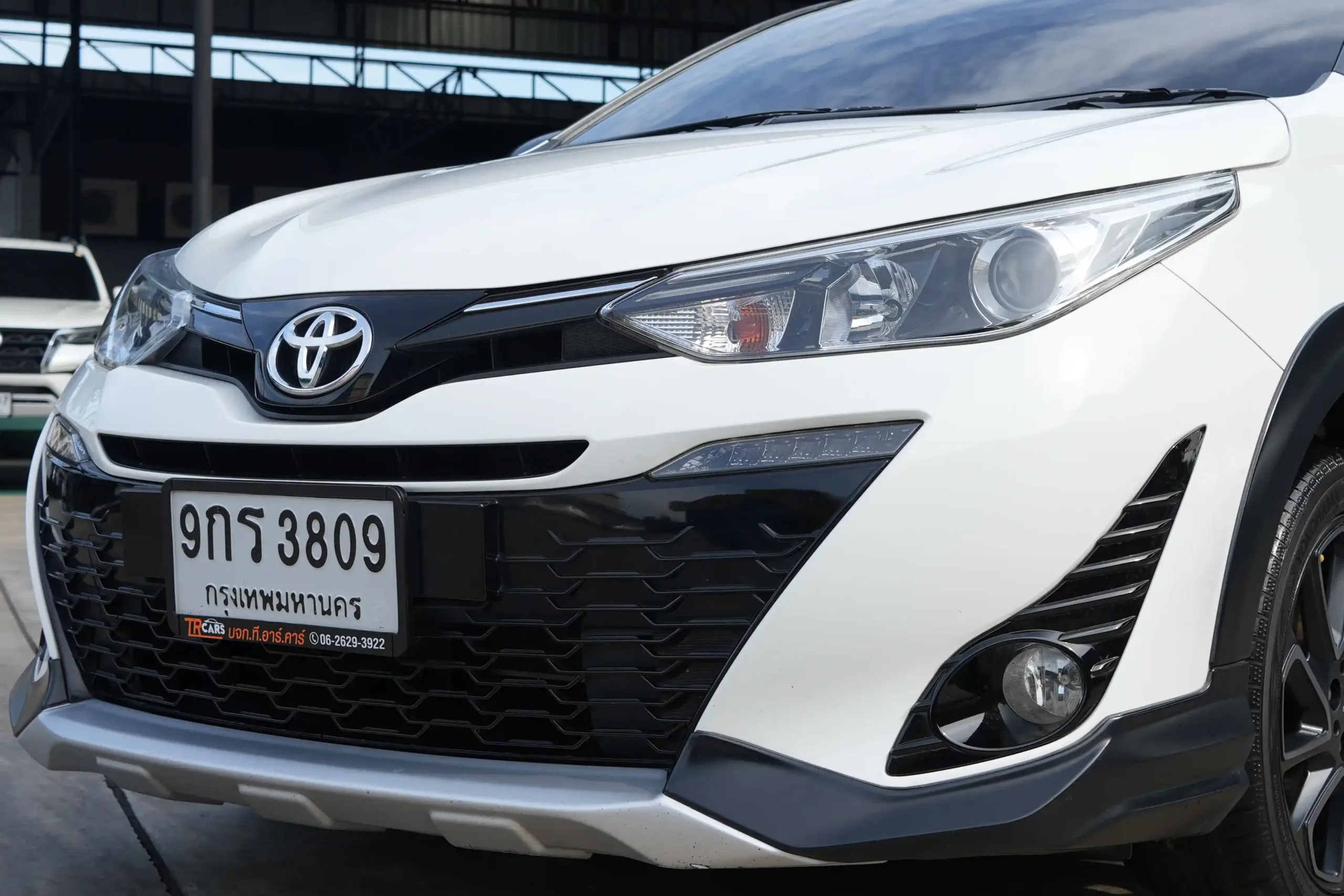 2020 Toyota YARIS 1.2 (ปี 17-25) High Cross Hatchback #9กร-3809 - Image 8