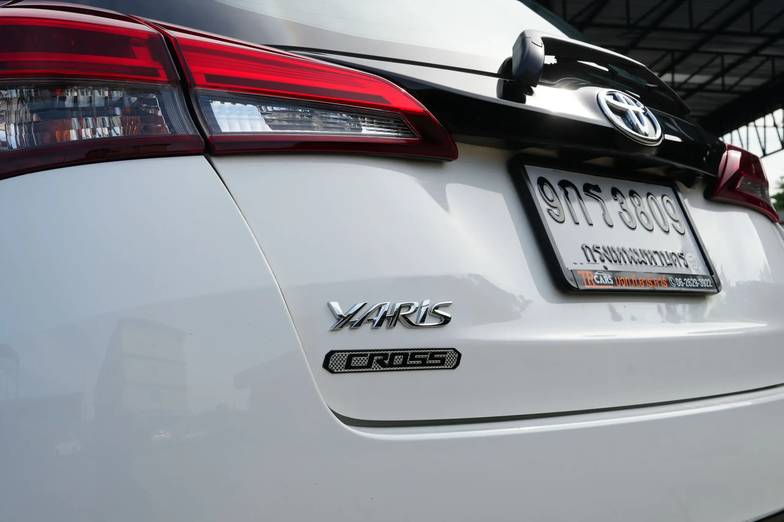 2020 Toyota YARIS 1.2 (ปี 17-25) High Cross Hatchback #9กร-3809 - Image 9