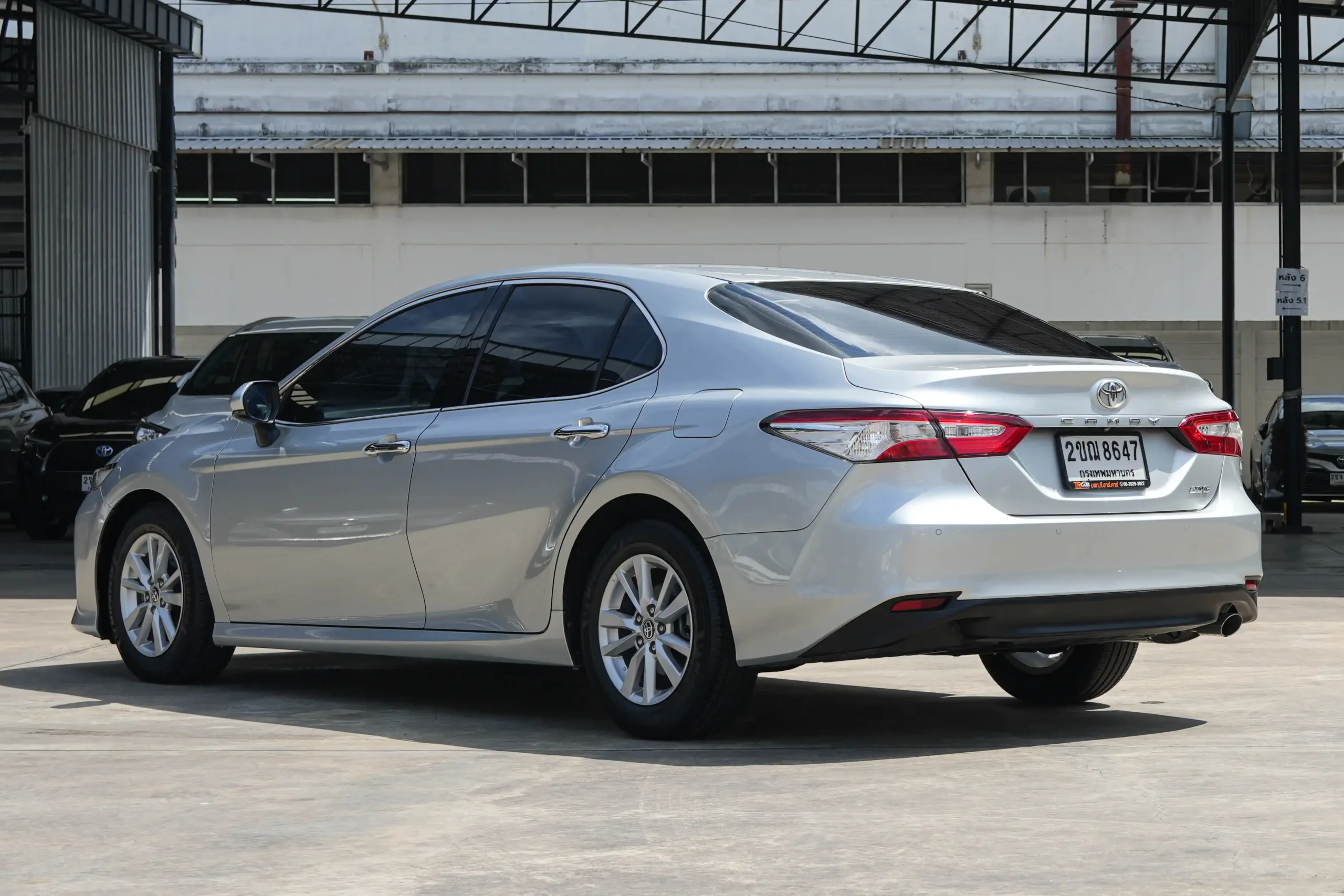2021 Toyota CAMRY 2.0 (ปี 18-24) G Sedan #2ขฌ-8647 - Image 6