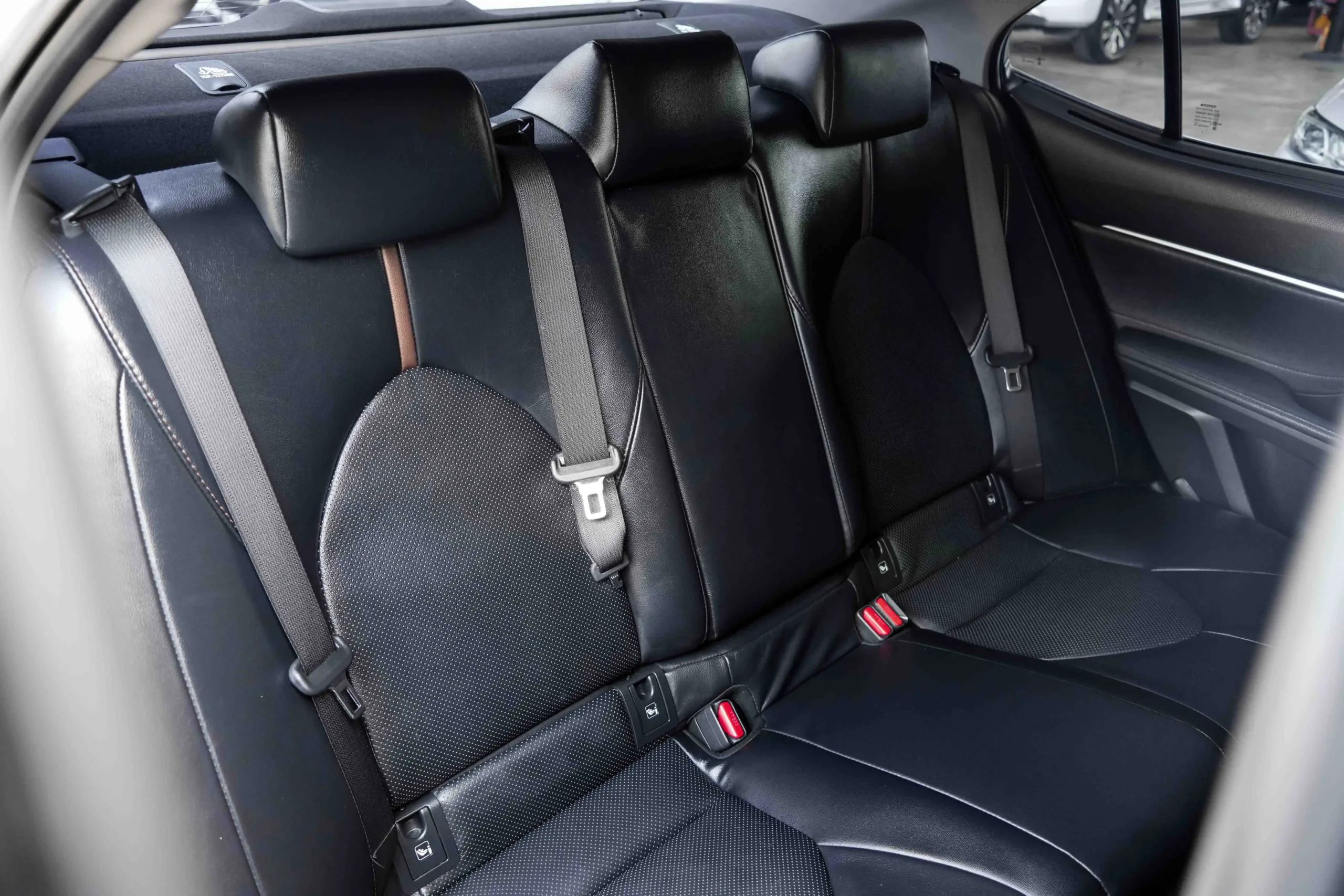 2021 Toyota CAMRY 2.0 (ปี 18-24) G Sedan #2ขฌ-8647 - Image 18