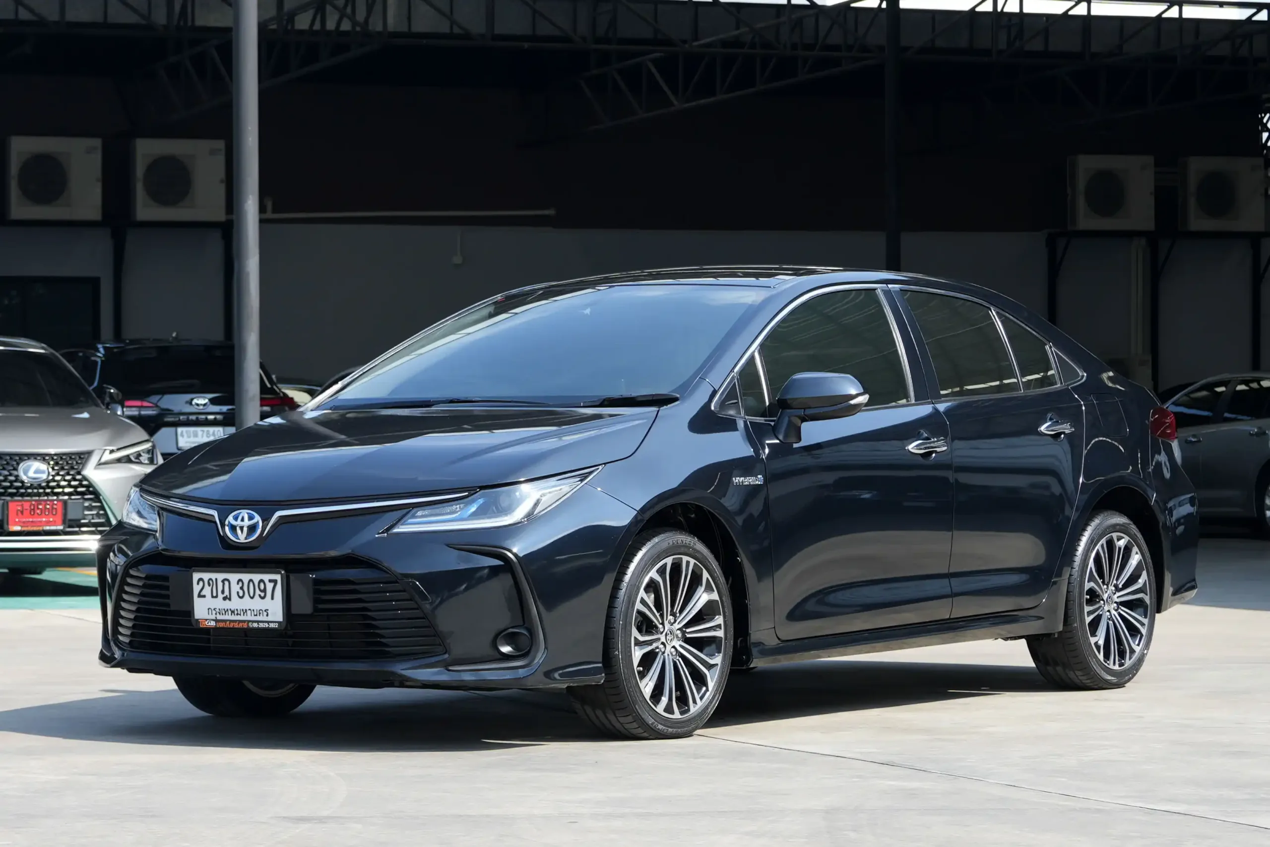 2021 Toyota Corolla Altis 1.8 (ปี 19-25) Hybrid Premium Sedan #2ขฎ-3097