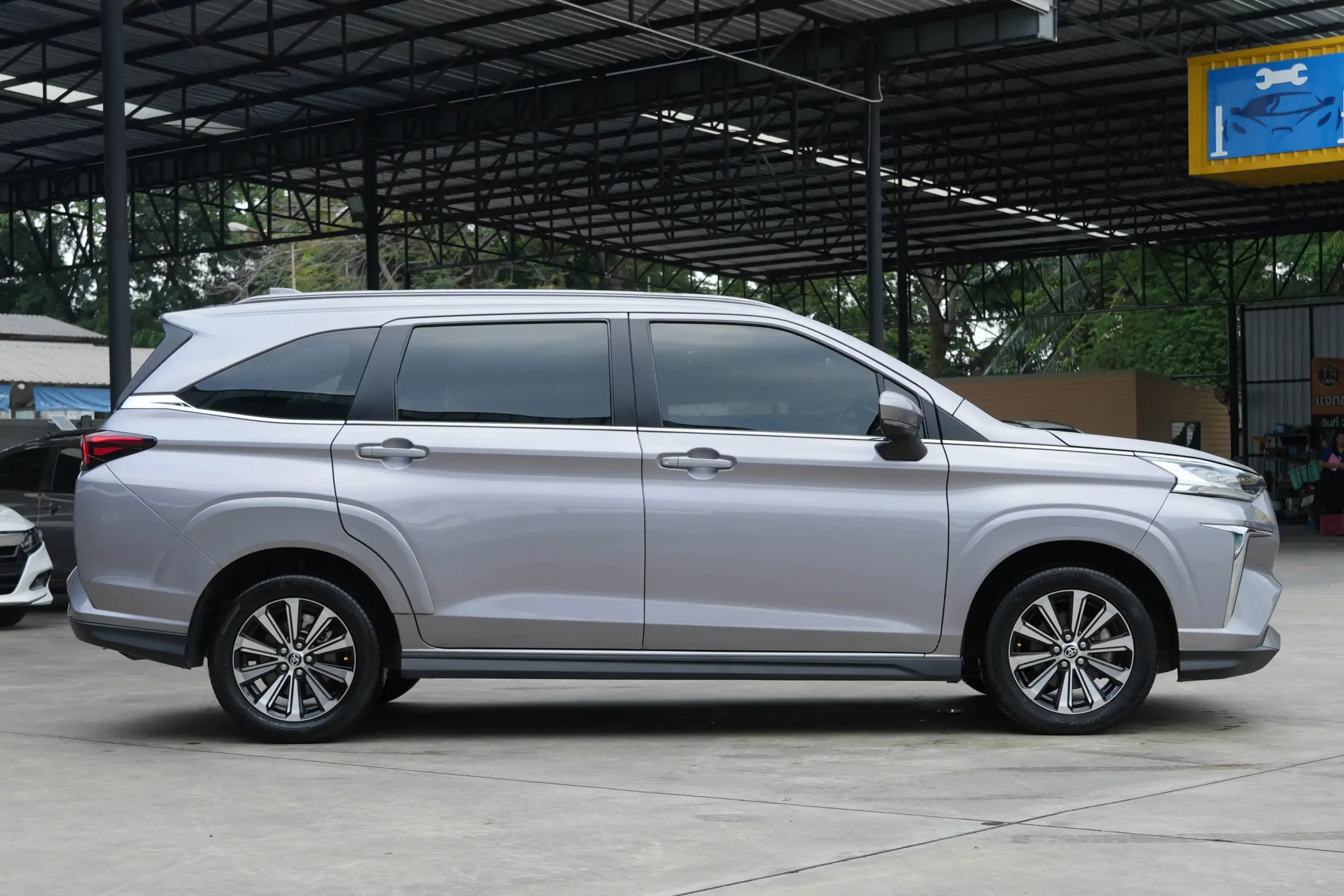 2023 Toyota Veloz 1.5 (ปี 22-30) Smart Wagon #4ขอ-2960 - Image 9