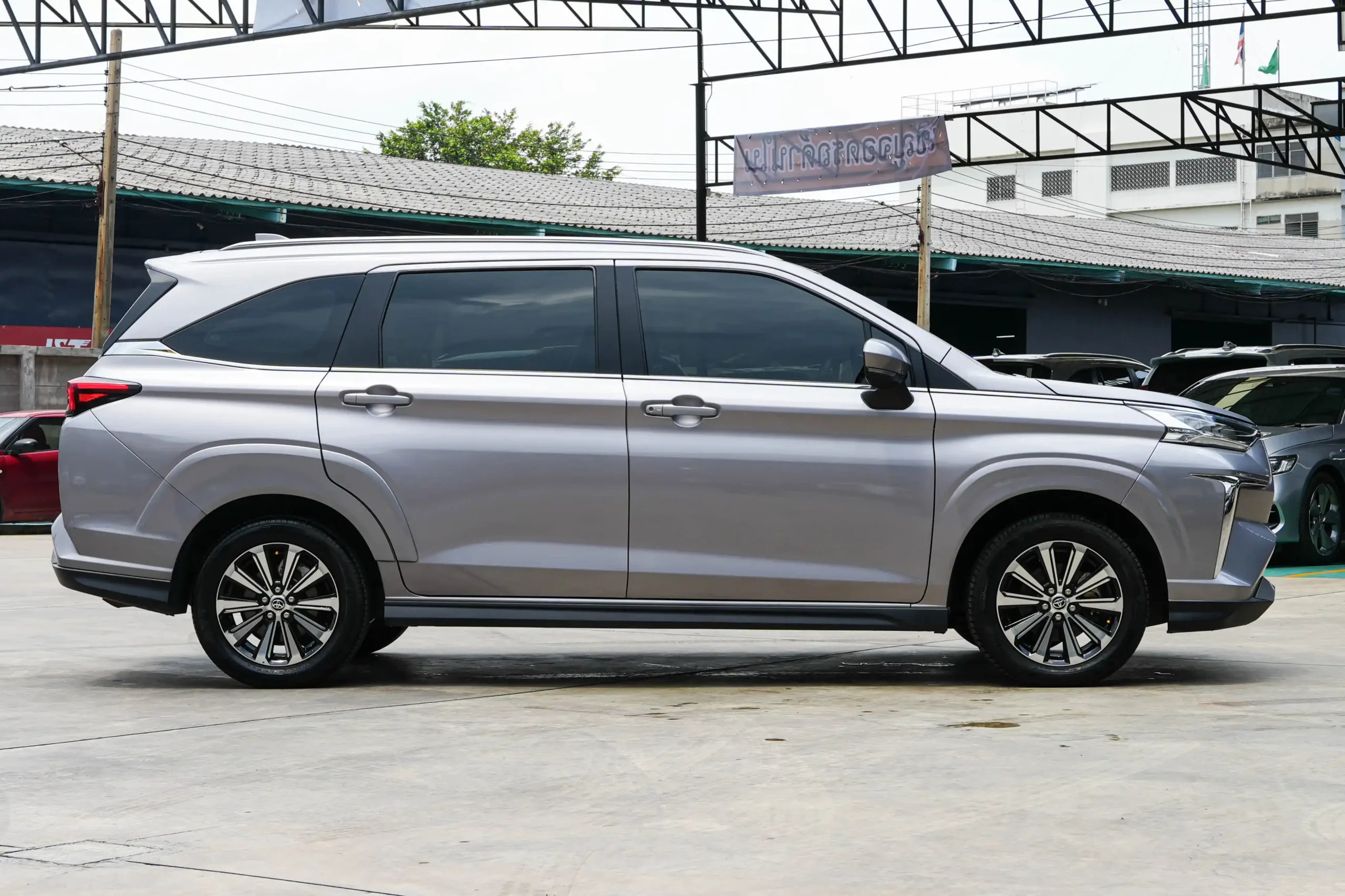 2023 Toyota Veloz 1.5 (ปี 22-30) Smart Wagon #4ขอ-2960 - Image 12