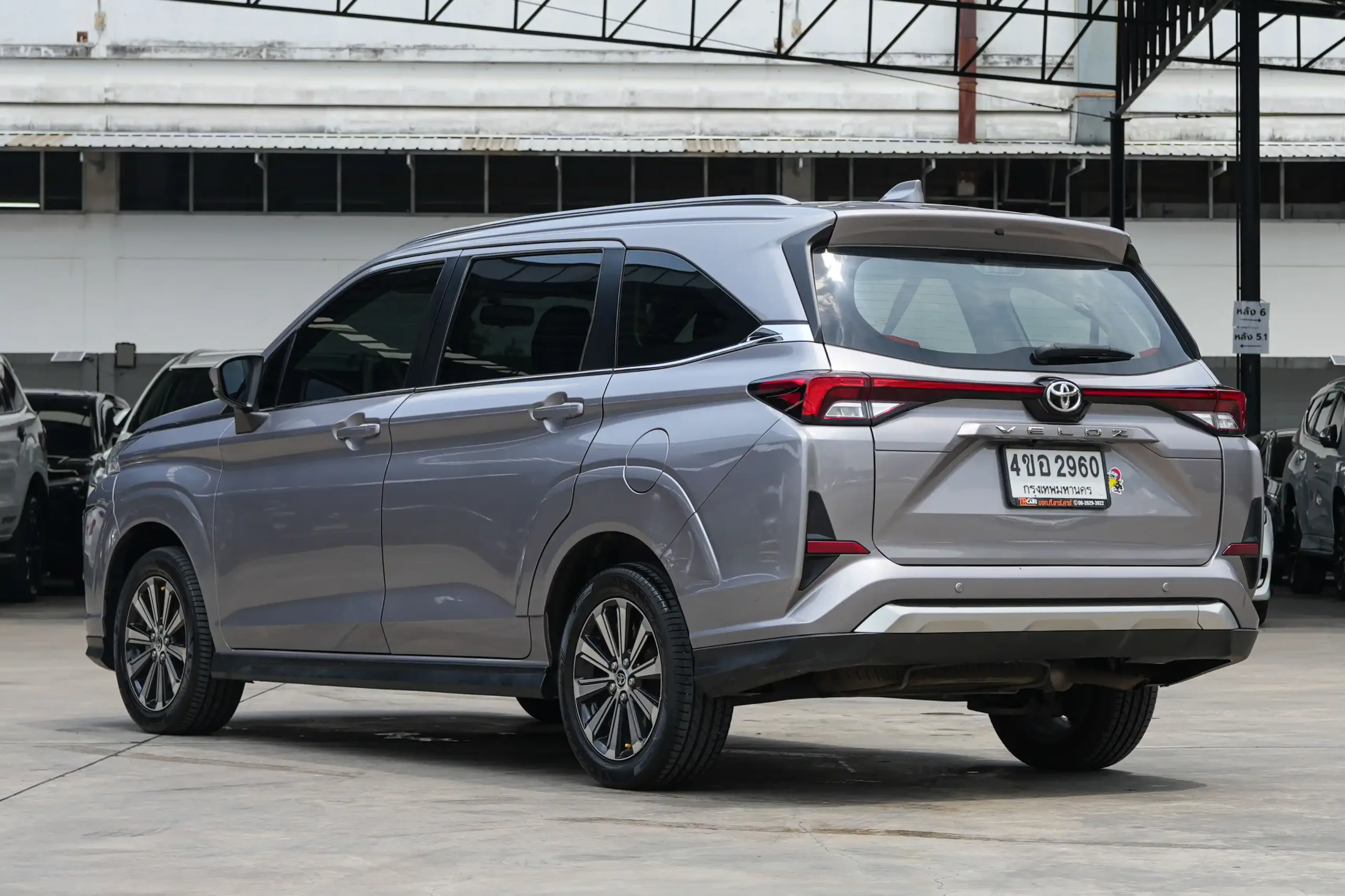 2023 Toyota Veloz 1.5 (ปี 22-30) Smart Wagon #4ขอ-2960 - Image 7