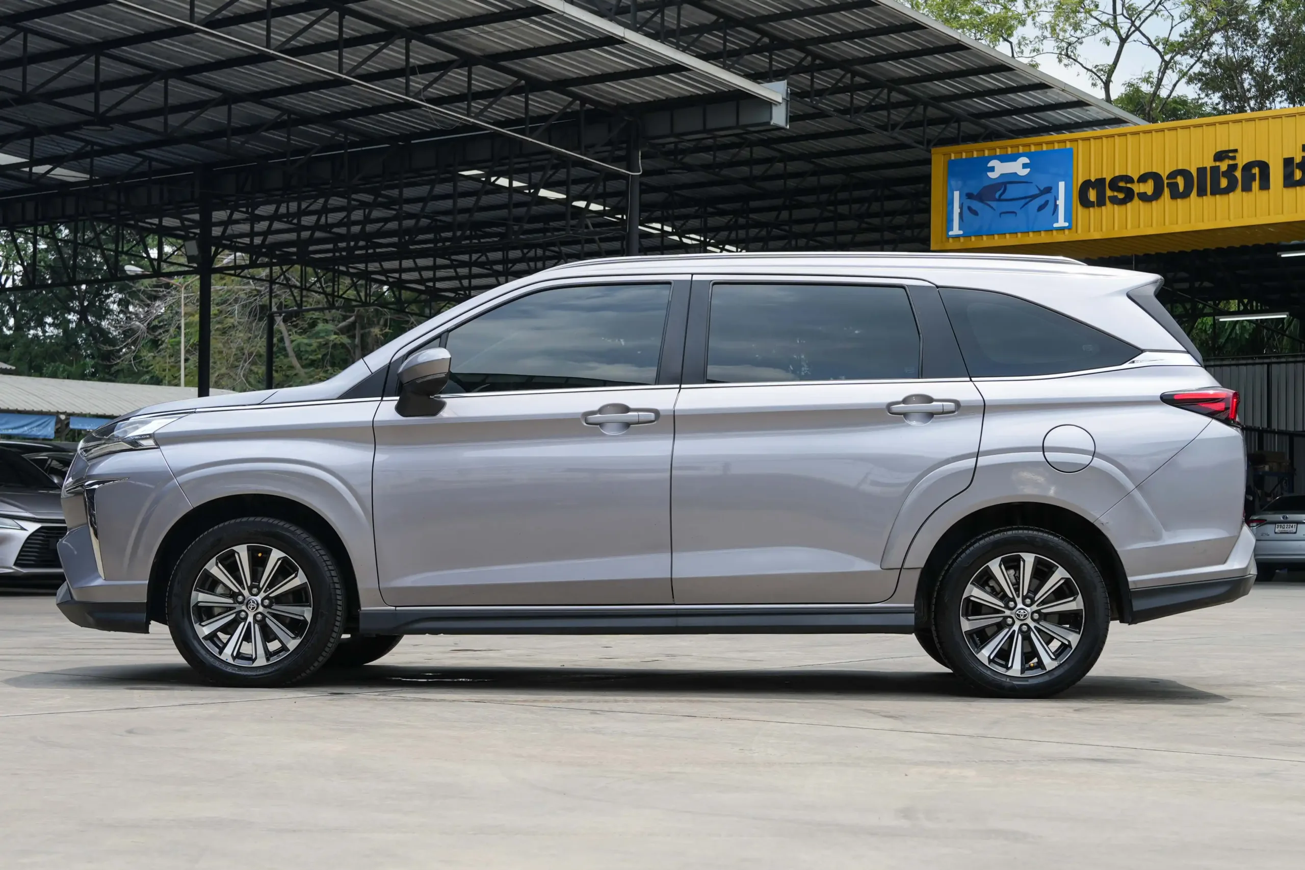 2023 Toyota Veloz 1.5 (ปี 22-30) Smart Wagon #4ขอ-2960 - Image 11