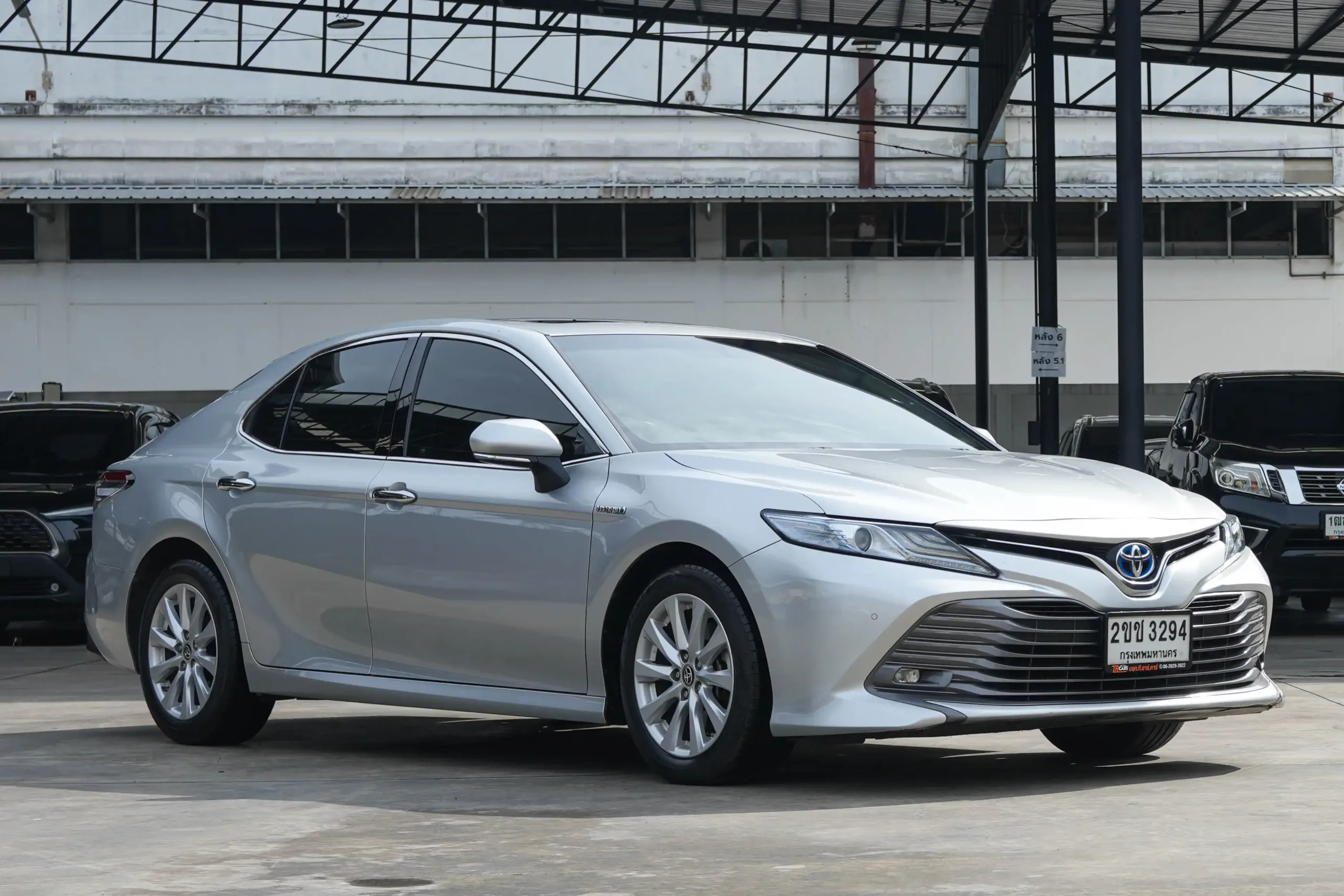 2021 Toyota CAMRY 2.5 (ปี 18-24) Hybrid Sedan #2ขช-3294 - Image 3