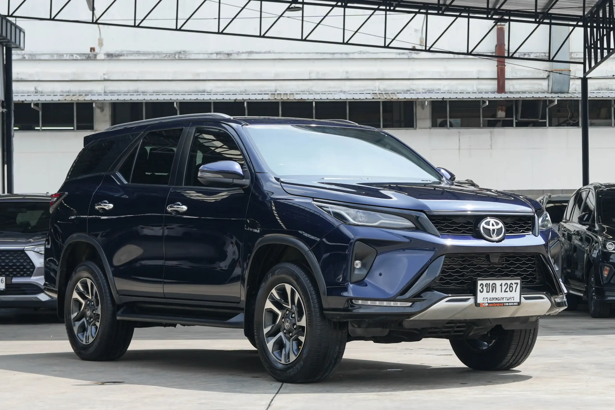 2022 Toyota FORTUNER 2.4 (ปี 15-25) Leader G SUV #3ขด-1267 - Image 3